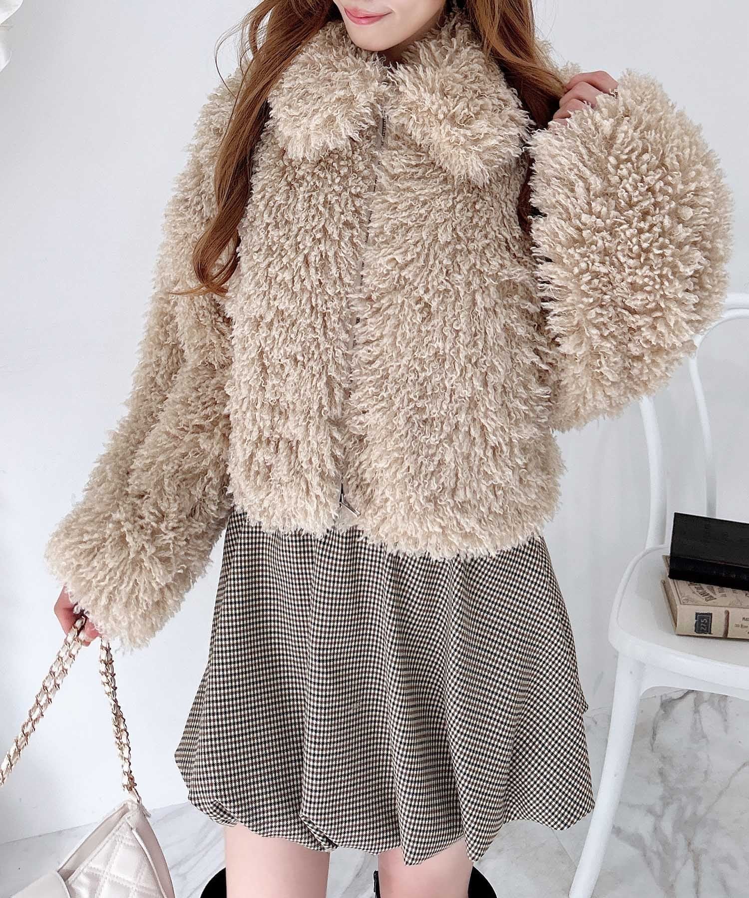 【イング/INGNI】のステンカラーフロントジッププードルファーブルゾン インテリア・キッズ・メンズ・レディースファッション・服の通販 founy(ファニー) 　ファッション　Fashion　レディースファッション　Fashion for Women　アウター　Coat / Outerwear Collection　ブルゾンジャケット・スポーティアウター　Blouson Jackets　ジャケット　Jacket, Outerwear　スマホ　Smartphone, Mobile Device　スラックス　Slacks, Dress Pants　トレンド　Trend, Trending Now　バランス　Balance, Style Balance　ブルゾン　Blouson, Bomber Jacket　ベーシック　Basic, Essential　ポケット　Pocket, Pocket Detail　ロング　Long, Long-Length　おすすめ　Recommended / Our Picks　ベージュ|ID: prp329100004747592 ipo3291000000034501563