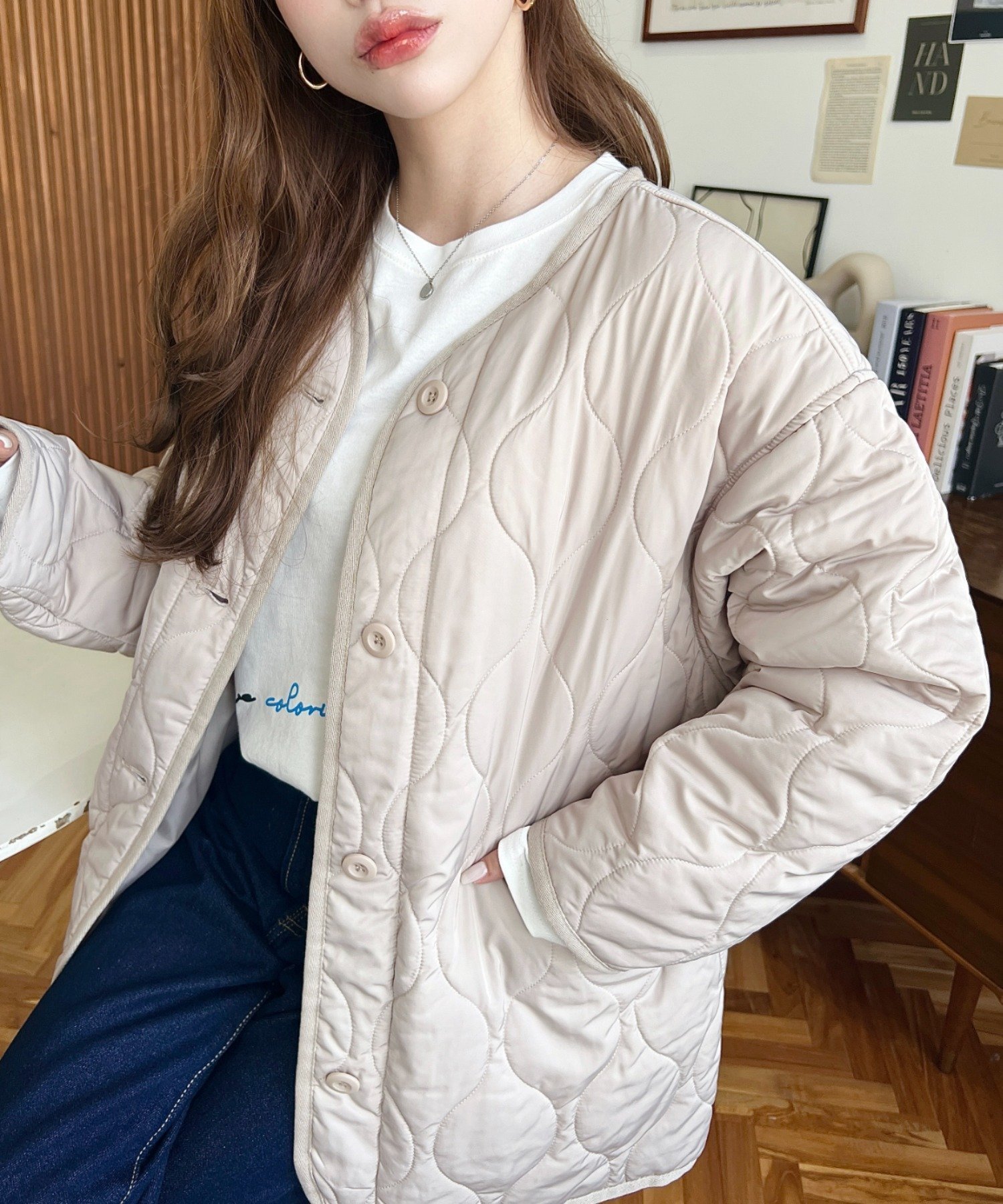 【モーメントプラス/moment+ / MEN】のキルティングノーカラーコート インテリア・キッズ・メンズ・レディースファッション・服の通販 founy(ファニー) 　ファッション　Fashion　メンズファッション　Fashion for Men　キルティング　Quilted, Quilting　キルト　Quilt, Quilted Fabric　軽量　Lightweight, Ultra Light　デニム　Denim, Jeans Material　トレンド　Trend, Trending Now　ビッグ　Big, Oversized　ベーシック　Basic, Essential　ポケット　Pocket, Pocket Detail　ミドル　Middle Length, Mid Height　ミニスカート　Mini Skirt, Short Skirt　ミリタリー　Military, Army Style　ロング　Long, Long-Length　再入荷　Restock / Back in Stock　プチプライス・低価格　Affordable / Budget Price　ベージュ|ID: prp329100004747631 ipo3291000000034329286