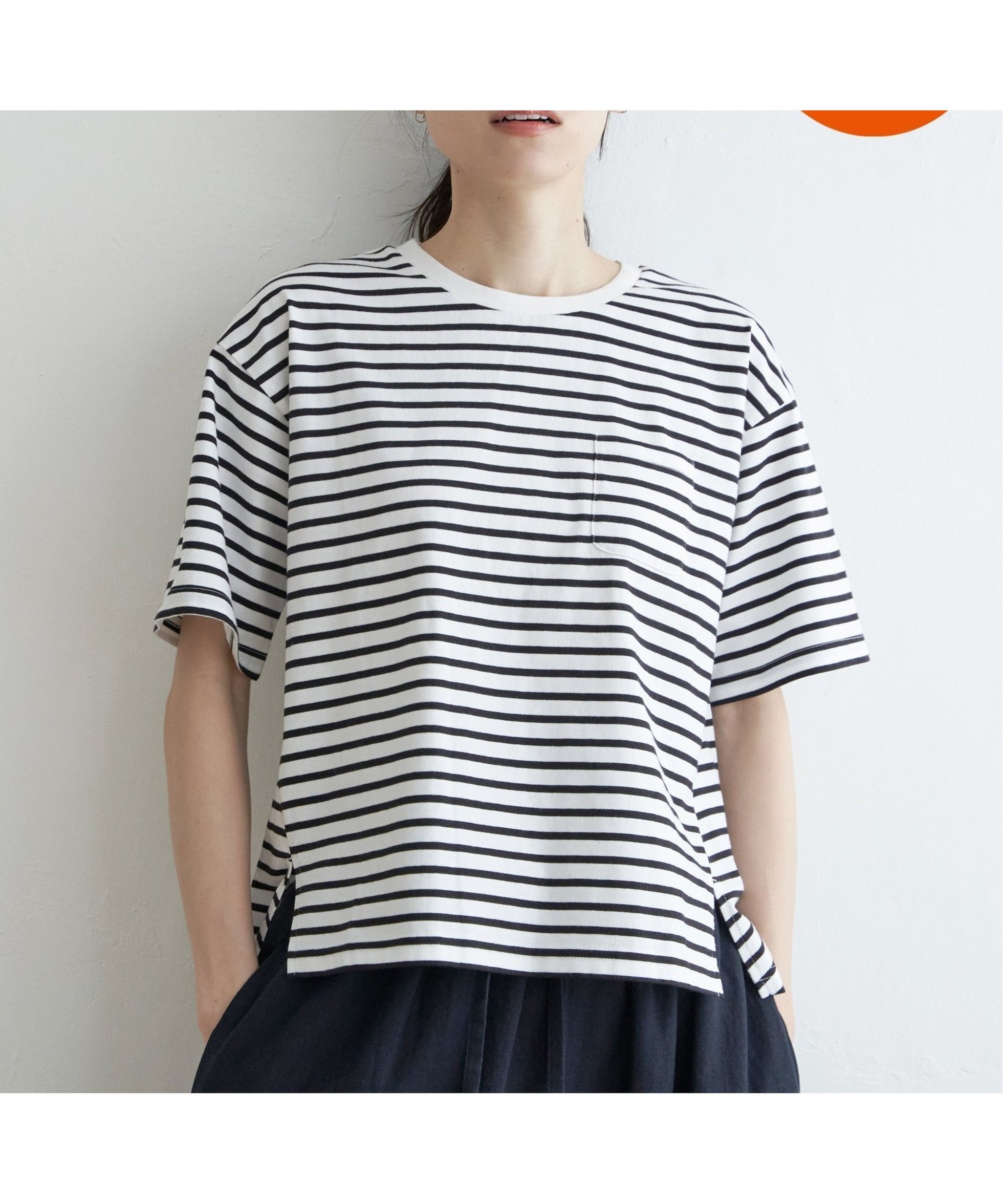 【イッカ/ikka】のコットンUSA半袖Tシャツ インテリア・キッズ・メンズ・レディースファッション・服の通販 founy(ファニー)  ファッション Fashion レディースファッション Fashion for Women トップス・カットソー Cut & Sew Tops シャツ・ブラウス・オフィスカジュアル Elegant Blouses & Button-Ups ロングTシャツ・Tシャツ Longline T-Shirts & Tees おすすめ Recommended / Our Picks カットソー Cut and Sewn Top シンプル Simple, Minimal スリット Slit, Slit Detail ポケット Pocket, Pocket Detail 半袖 Short Sleeve, Half Sleeve 夏 Summer 定番 Standard, Basic Item 無地 Plain, Solid Color ホワイト|ID: prp329100004747675 ipo3291000000034329900