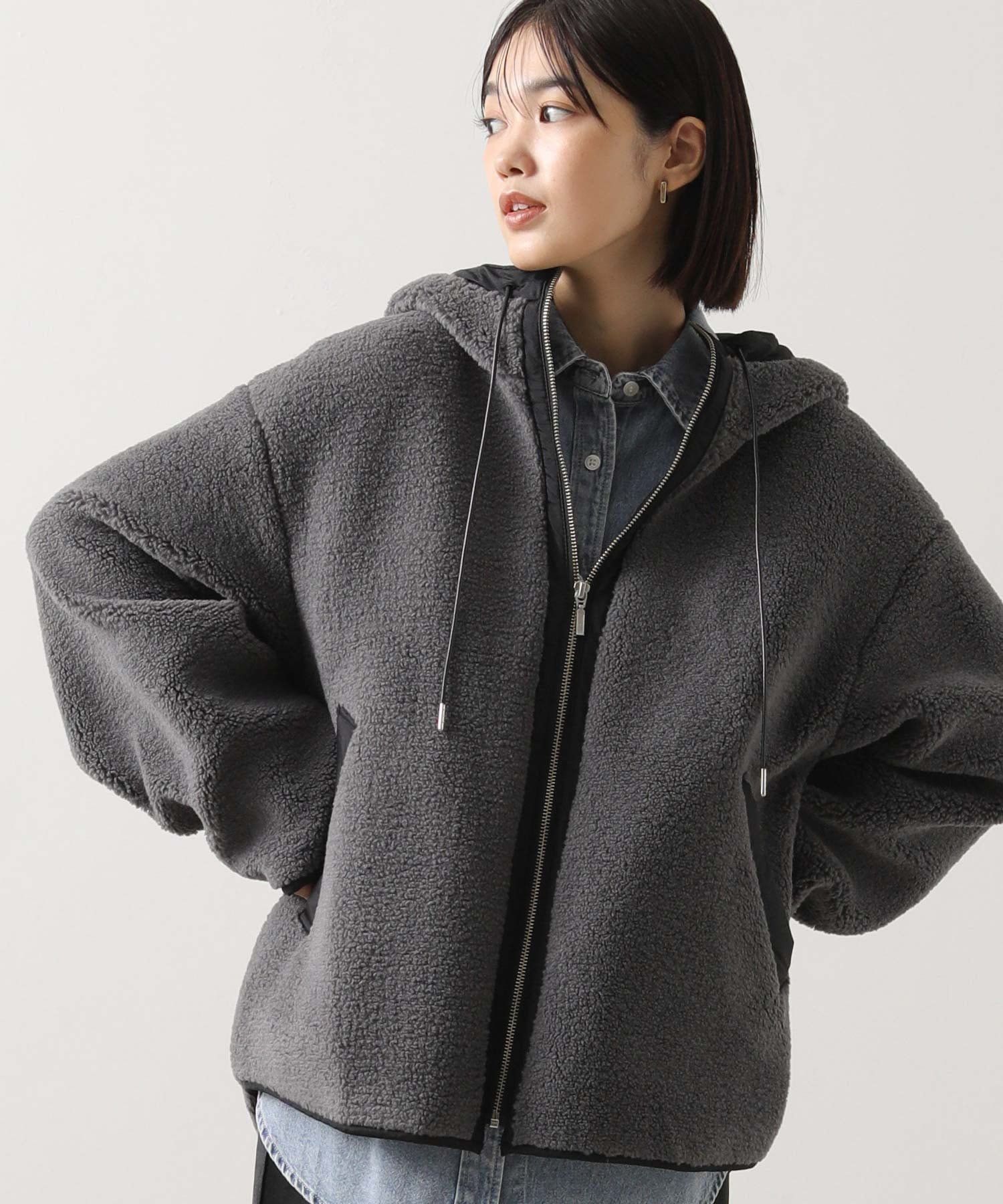 【グレディブリリアン/Gready Brilliant】のGready Brilliant/2_ボアバイカラーフード インテリア・キッズ・メンズ・レディースファッション・服の通販 founy(ファニー) ファッション Fashion レディースファッション Fashion for Women デニム Denim, Jeans Material フェミニン Feminine, Girly フォルム Silhouette, Form CCL|ID: prp329100004747894 ipo3291000000034587349