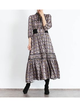 【ヴァン/Vin】のレトロパターンロングスリーブフレアワンピース 人気、トレンドファッション・服の通販 founy(ファニー) ファッション Fashion レディースファッション Fashion for Women ワンピース Dresses カーディガン Cardigan, Knitwear ギャザー Gathered, Ruffled クラシカル Classical, Vintage-Inspired スリーブ Sleeve, Long Sleeve / Short Sleeve フィット Fit, Slim Fit モチーフ Motif, Design Theme リボン Ribbon, Bow ロマンティック Romantic, Feminine Style ワイドリブ Wide Rib, Wide Ribbed Knit |ID:prp329100004747966