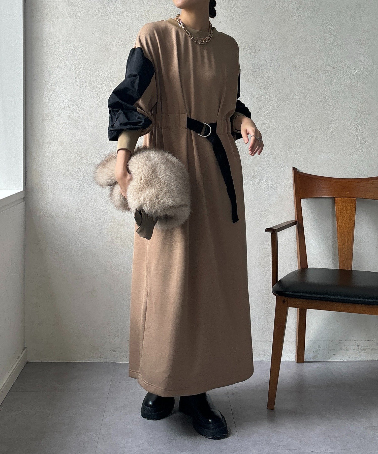 【ドゥドゥ/DouDou】の【WEB限定】ウエストベルト異素材切替ワンピース 人気、トレンドファッション・服の通販 founy(ファニー) ファッション Fashion レディースファッション Fashion for Women ワンピース Dresses ベルト&ウエストマーク Belts & Waist Accessories 今季 This Season, Current Season 切替 Switching, Contrast Panel スマート Smart, Elegant スリーブ Sleeve, Long Sleeve / Short Sleeve ドッキング Docking, Mixed Material ベスト Vest, Waistcoat A/W・秋冬 Autumn/Winter 冬 Winter / This Winter 再入荷 Restock / Back in Stock 2025年 2025 2025-2026秋冬・A/W Autumn/Winter 2025–26 AW25–26 other-1|ID: prp329100004748000 ipo3291000000034332112