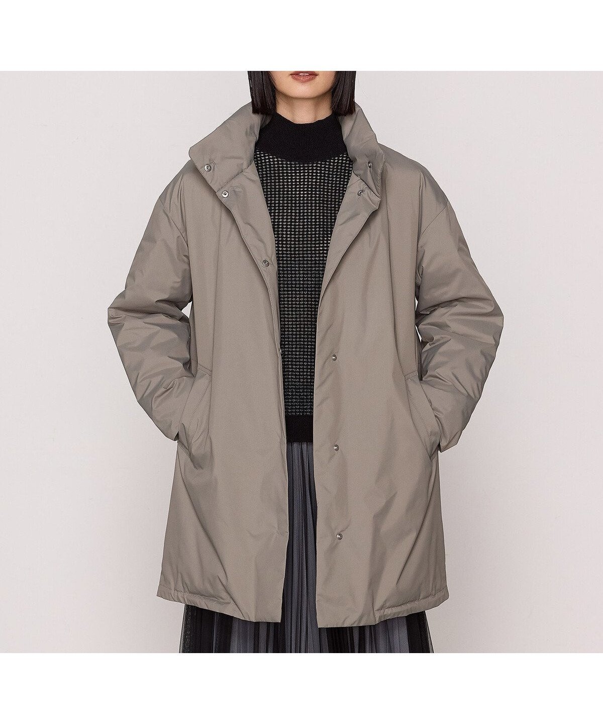 【コムサ/COMME CA】のポリエステルタフタ 粒綿コート インテリア・キッズ・メンズ・レディースファッション・服の通販 founy(ファニー) 　ファッション　Fashion　レディースファッション　Fashion for Women　アウター　Coat / Outerwear Collection　コート・ロングコート・ピーコート　Long Coats, Peacoats & More　イタリア　Italy　スタンド　Stand Collar, Upright Stand　スピンドル　Spindle, Drawcord　タフタ　Taffeta, Structured Fabric　ダウン　Down, Puffer　ミドル　Middle Length, Mid Height　エレガント 上品　Elegant　20:カーキ|ID: prp329100004748087 ipo3291000000034500893