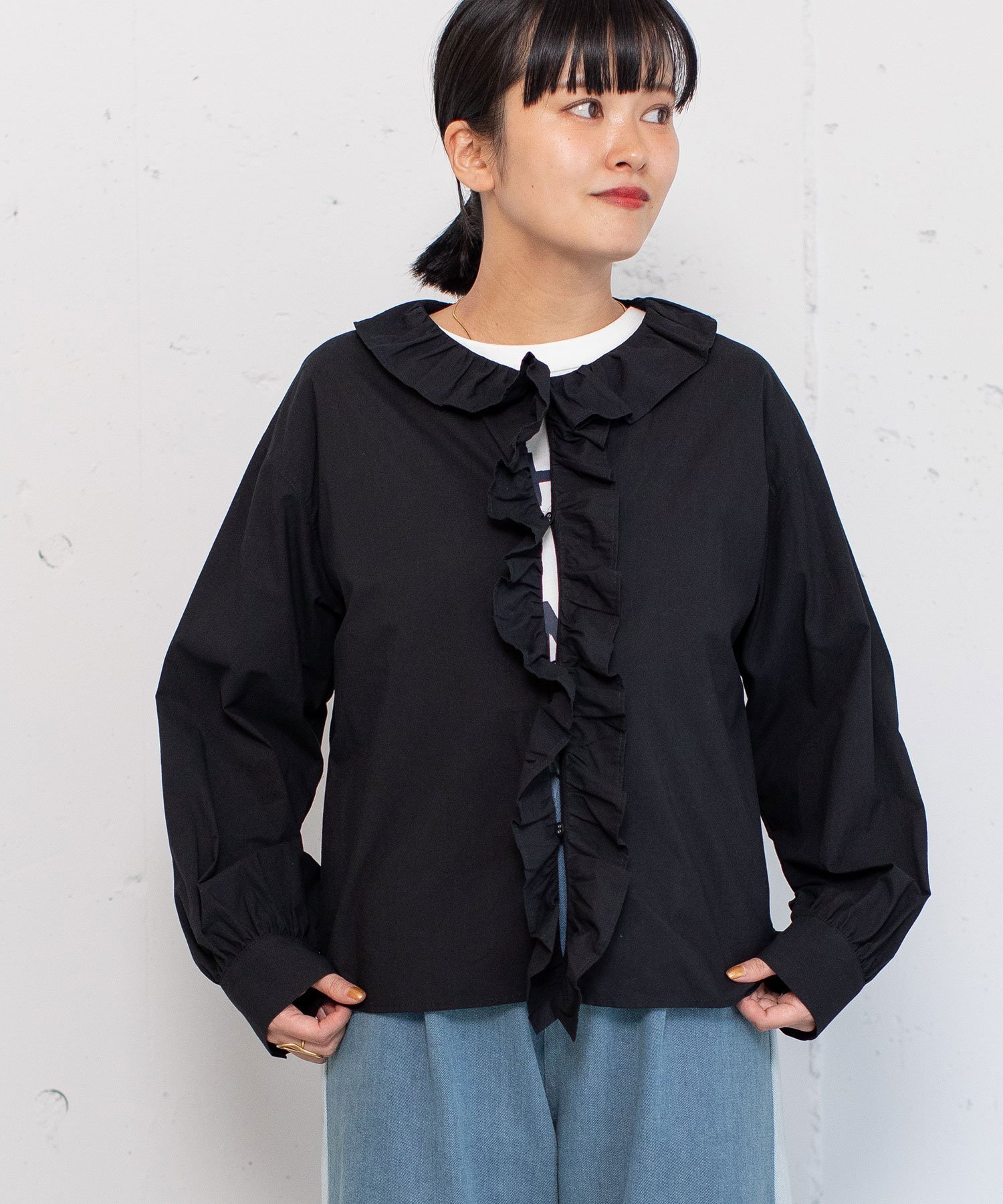 【プードゥドゥ/POU DOU DOU】のラッフルフリルブラウス インテリア・キッズ・メンズ・レディースファッション・服の通販 founy(ファニー)  ファッション Fashion レディースファッション Fashion for Women トップス・カットソー Cut & Sew Tops シャツ・ブラウス・オフィスカジュアル Elegant Blouses & Button-Ups ギャザー Gathered, Ruffled スマート Smart, Elegant デニム Denim, Jeans Material バランス Balance, Style Balance フリル Frill, Ruffle フロント Front, Front Design ボーダー Border, Stripe 羽織 Haori, Light Jacket ブラック|ID: prp329100004748100 ipo3291000000034332893
