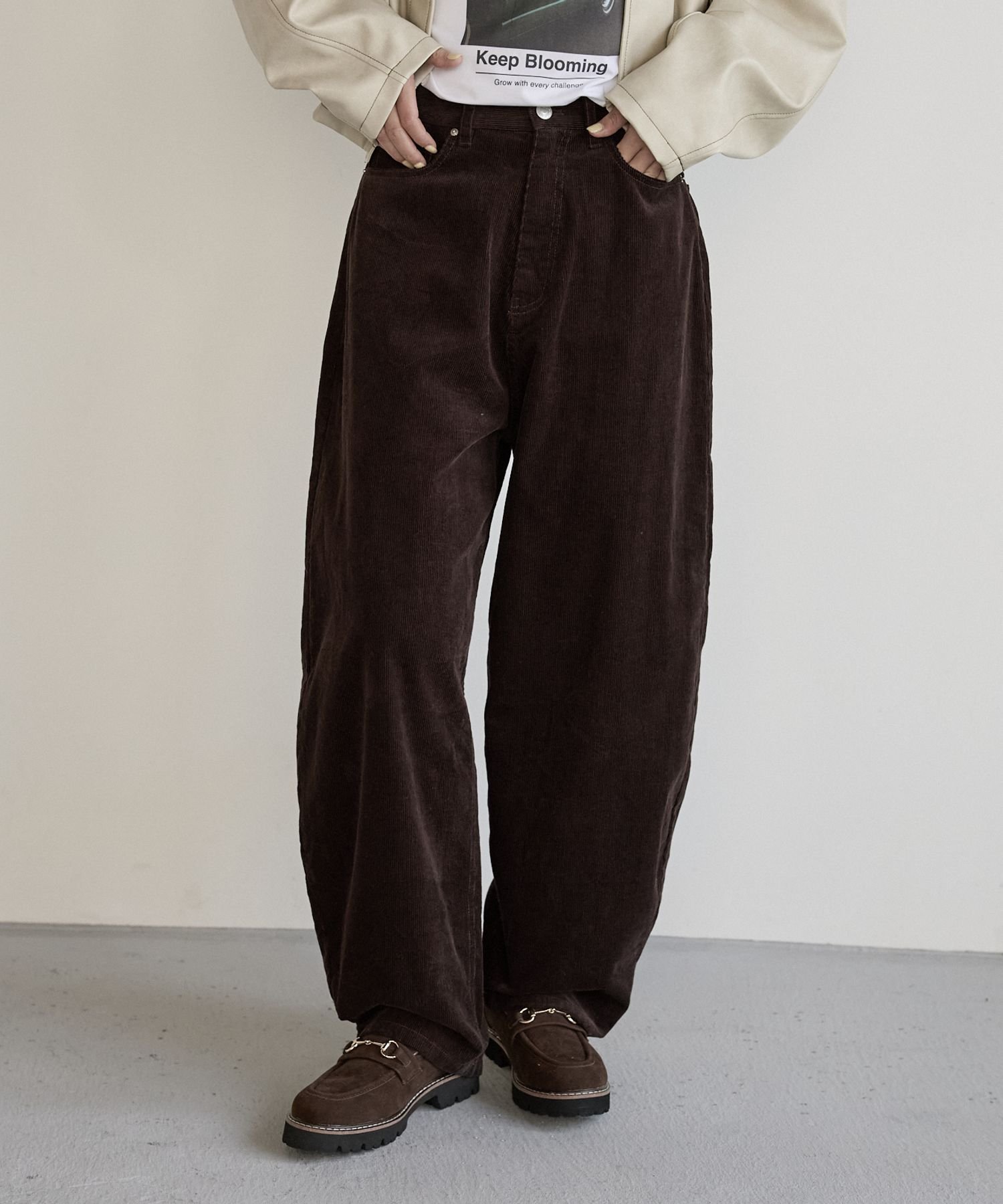 【ベイフロー/BAYFLOW】のWEB限定 コーデュロイカーブパンツ インテリア・キッズ・メンズ・レディースファッション・服の通販 founy(ファニー)  ファッション Fashion レディースファッション Fashion for Women パンツ Pants & Trousers おすすめ Recommended / Our Picks カラフル Colorful Design コンパクト Compact, Small Size コーデュロイ Corduroy, Cord Fabric エレガント 上品 Elegant A/W・秋冬 Autumn/Winter ダークブラウン58|ID: prp329100004748925 ipo3291000000034339645