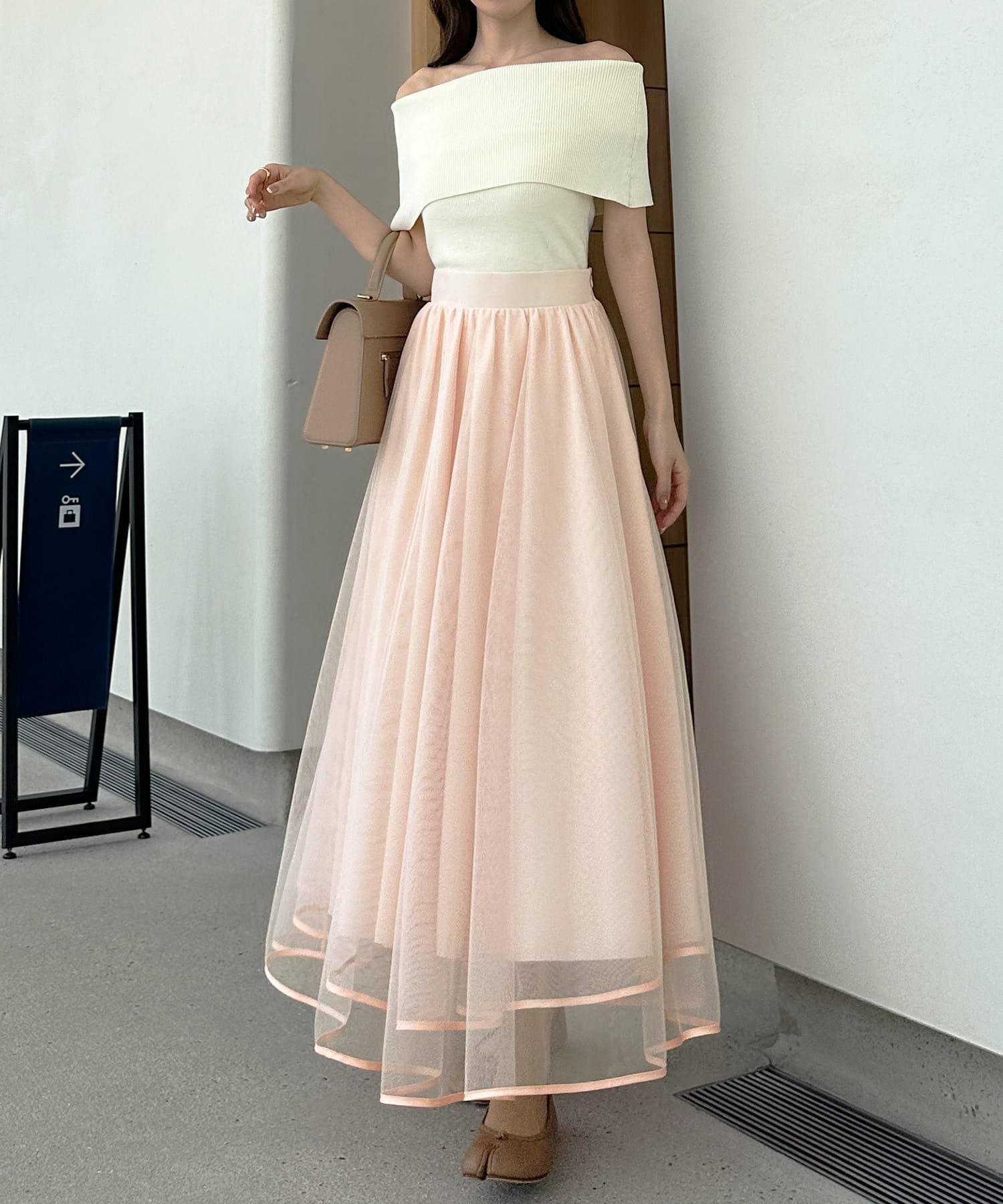 【ジュノア/JUNOAH】のLouere チュールフレアスカート インテリア・キッズ・メンズ・レディースファッション・服の通販 founy(ファニー) 　ファッション　Fashion　レディースファッション　Fashion for Women　スカート　Skirts　Aライン・フレアスカート　A-Line & Flared Skirts　ピンク|ID: prp329100004748975 ipo3291000000034466681