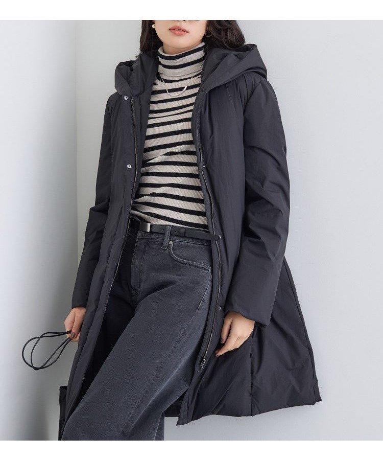 【インディヴィ/INDIVI】の【撥水/洗える】ステッチレス ロングダウンコート インテリア・キッズ・メンズ・レディースファッション・服の通販 founy(ファニー) 　ファッション　Fashion　レディースファッション　Fashion for Women　アウター　Coat / Outerwear Collection　コート・ロングコート・ピーコート　Long Coats, Peacoats & More　ダウンジャケット・軽量ダウン　Warm & Lightweight Down Jackets　洗える　Machine Washable　スマート　Smart, Elegant　ダウン　Down, Puffer　テーパード　Tapered, Tapered Pants　トレンド　Trend, Trending Now　パターン　Pattern, Design Print　ボトム　Bottoms, Lower Wear　ポケット　Pocket, Pocket Detail　ロング　Long, Long-Length　ワイド　Wide, Wide Fit　ワッシャー　Washer, Crinkled Finish　ブラック|ID: prp329100004748976 ipo3291000000034479012