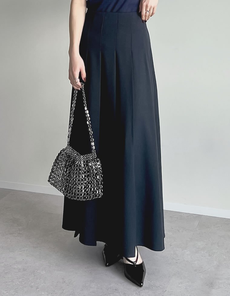 【リエディ/Re:EDIT】のストレッチミックスツイルプリーツスカート インテリア・キッズ・メンズ・レディースファッション・服の通販 founy(ファニー) 　ファッション　Fashion　レディースファッション　Fashion for Women　スカート　Skirts　プリーツスカート / 上品フェミニンスタイル　Pleated Skirts　コンパクト　Compact, Small Size　ジップ　Zip, Zipper　ジャケット　Jacket, Outerwear　ストレッチ　Stretch, Stretchy Fabric　スリット　Slit, Slit Detail　セットアップ　Set-Up, Coordinated Outfit　ツイル　Twist, Twisted Detail　ドッキング　Docking, Mixed Material　バランス　Balance, Style Balance　ビスチェ　Bustier, Corset Top　フロント　Front, Front Design　プリーツ　Pleats, Pleated　ベスト　Vest, Waistcoat　ミックス　Mix, Mixed Style　ロング　Long, Long-Length　おすすめ　Recommended / Our Picks　エレガント 上品　Elegant　セレモニー　Ceremony　入学式　Entrance Ceremony　卒業式　Graduation Ceremony　ネイビー|ID: prp329100004749019 ipo3291000000034608684