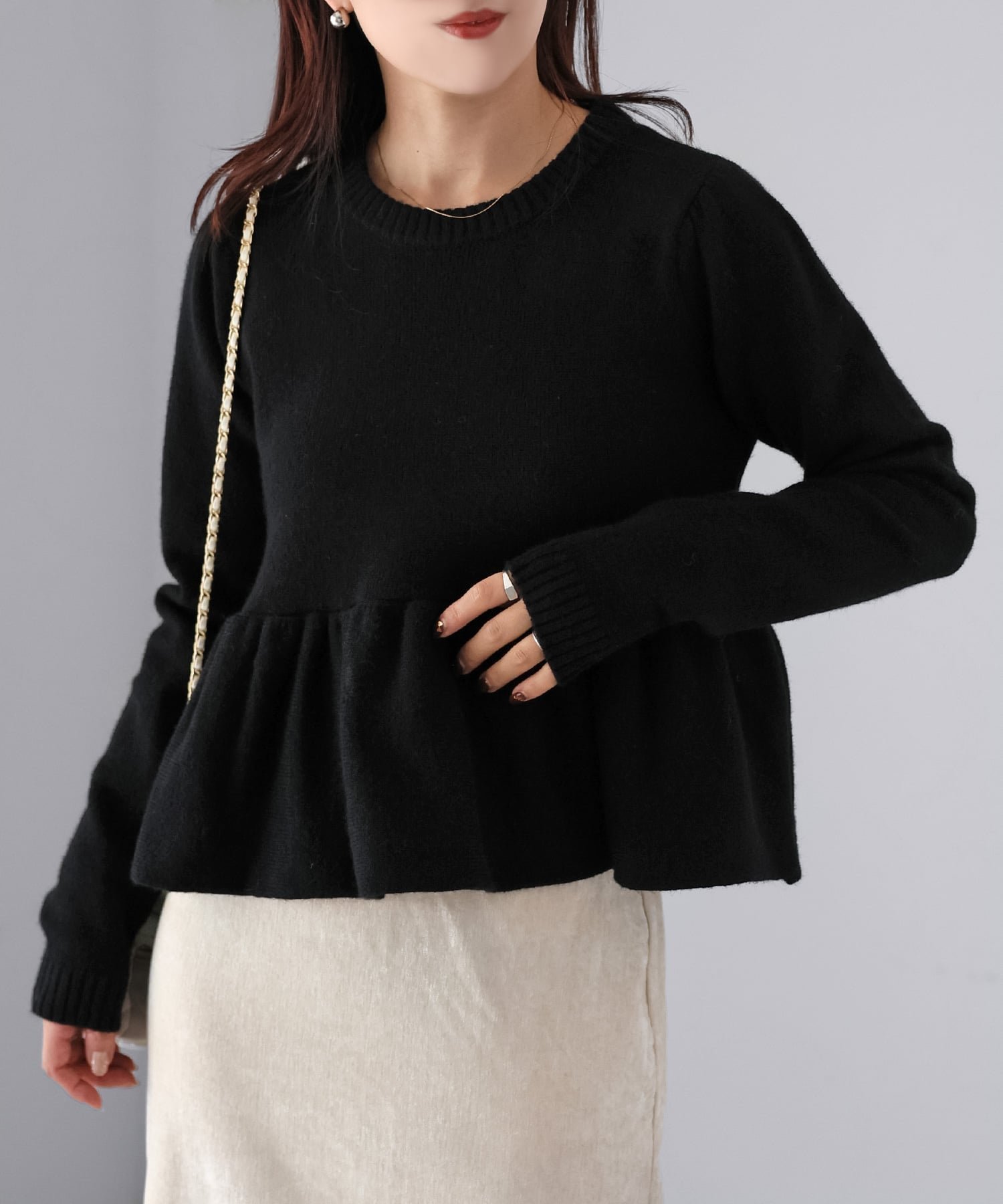 【リベリー/Riberry】の袖バルーンペプラムニットトップス インテリア・キッズ・メンズ・レディースファッション・服の通販 founy(ファニー) ファッション Fashion レディースファッション Fashion for Women トップス・カットソー Cut & Sew Tops ニット Knit Tops & Sweaters オケージョン Occasion Wear 春 Spring 秋 Autumn 切替 Switching, Contrast Panel シンプル Simple, Minimal スラックス Slacks, Dress Pants タイトスカート Pencil Skirt, Tight Skirt 長袖 Long Sleeve, Full Sleeve バランス Balance, Style Balance フォルム Silhouette, Form フリル Frill, Ruffle ペプラム Peplum, Flared Hem ワイド Wide, Wide Fit 冬 Winter / This Winter A/W・秋冬 Autumn/Winter 再入荷 Restock / Back in Stock おすすめ Recommended / Our Picks エレガント 上品 Elegant セレモニー Ceremony ブラック|ID: prp329100004749051 ipo3291000000034602085