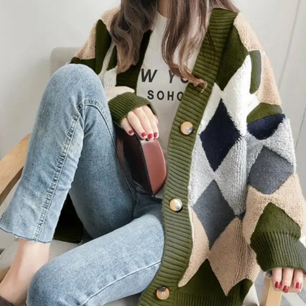 【ミニミニストア/miniministore】の配色ニットカーディガン 韓国風レディース インテリア・キッズ・メンズ・レディースファッション・服の通販 founy(ファニー)  ファッション Fashion レディースファッション Fashion for Women トップス・カットソー Cut & Sew Tops ニット Knit Tops & Sweaters カーディガン・羽織り Layered Style Cardigans アクリル Acrylic Material カーディガン Cardigan, Knitwear シンプル Simple, Minimal チェック Check, Plaid, Tartan ニットソー Knit-Sewn, Cut & Sew Knit 長袖 Long Sleeve, Full Sleeve 羽織 Haori, Light Jacket A/W・秋冬 Autumn/Winter おすすめ Recommended / Our Picks カーキ|ID: prp329100004749091 ipo3291000000034340645