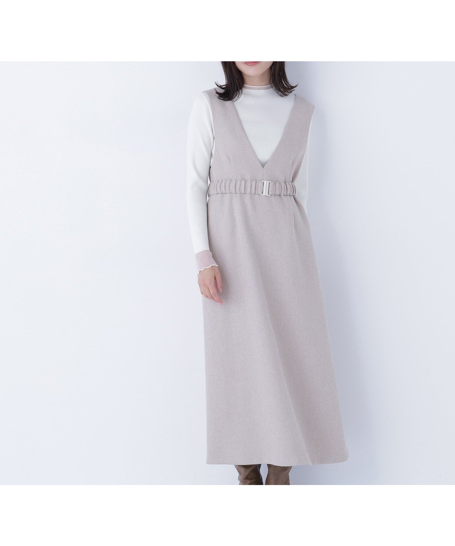 【ナチュラル ビューティー ベーシック/NATURAL BEAUTY BASIC】のベルト付Vネックジャンスカ インテリア・キッズ・メンズ・レディースファッション・服の通販 founy(ファニー) ファッション Fashion レディースファッション Fashion for Women トップス・カットソー Cut & Sew Tops Vネックトップス V-Neck Tops / V-Cut Neckline Shirts ベルト&ウエストマーク Belts & Waist Accessories インナー Innerwear スタイリッシュ Stylish, Fashionable ツイード/ツィード Choker, Choker Necklace ツイード Twill, Twill Weave エレガント 上品 Elegant A/W・秋冬 Autumn/Winter ベージュベース2|ID: prp329100004749221 ipo3291000000034644743