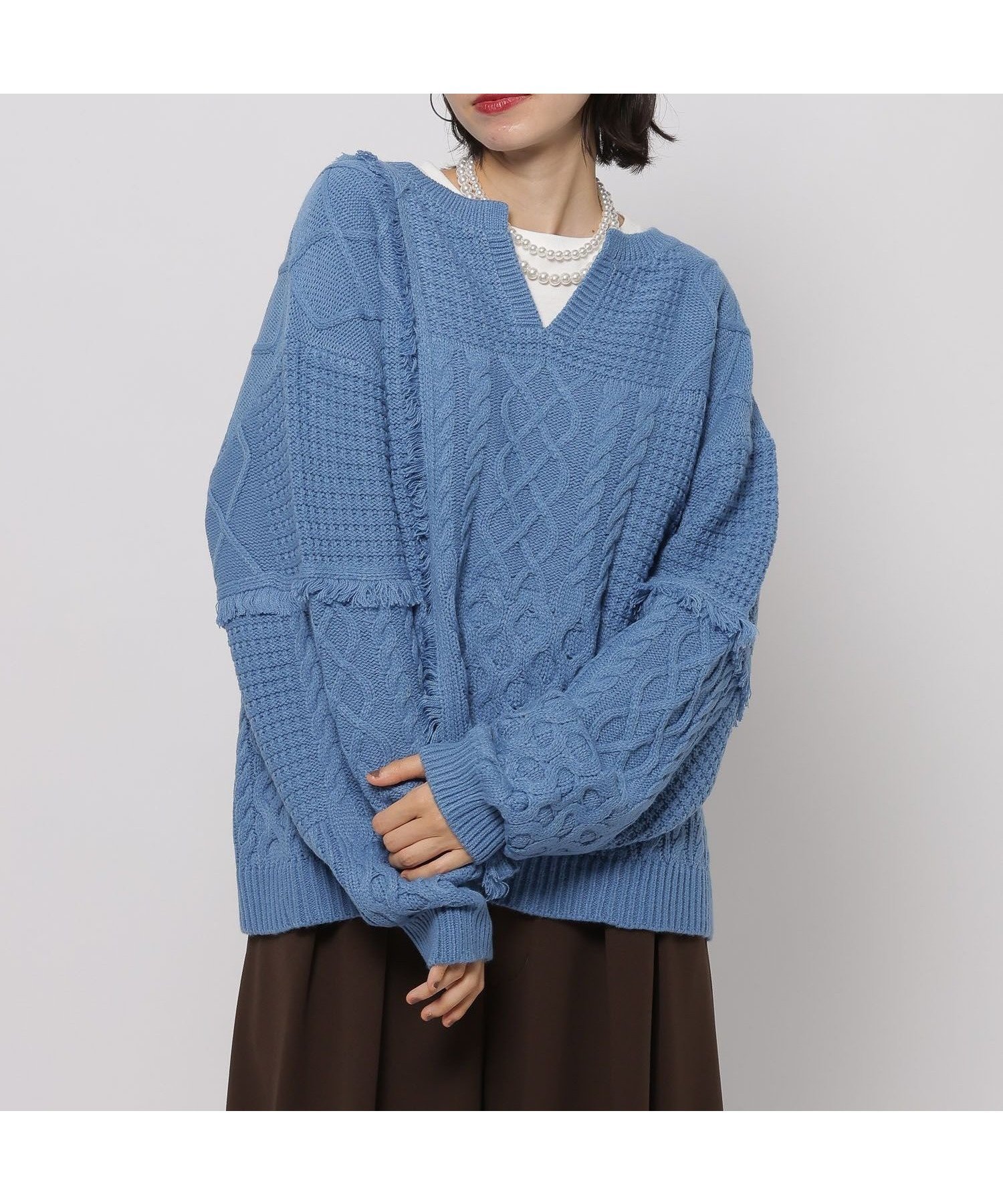【ニコアンド/niko and】のケーブルフリンジニットプルオーバー インテリア・キッズ・メンズ・レディースファッション・服の通販 founy(ファニー) ファッション Fashion レディースファッション Fashion for Women トップス・カットソー Cut & Sew Tops ニット Knit Tops & Sweaters カジュアルプルオーバー・ニットトップス Pullovers & Knit Tops / Casual Pullovers おすすめ Recommended / Our Picks アクリル Acrylic Material インナー Innerwear クラシック Classic, Timeless Style タートルネック Turtleneck, High Neck デコルテ Décolleté, Neckline フリンジ Fringe, Tassel フレア Flare, Flared プリーツ Pleats, Pleated ロング Long, Long-Length 無地 Plain, Solid Color 秋 Autumn A/W・秋冬 Autumn/Winter ブルー|ID: prp329100004749324 ipo3291000000034477788