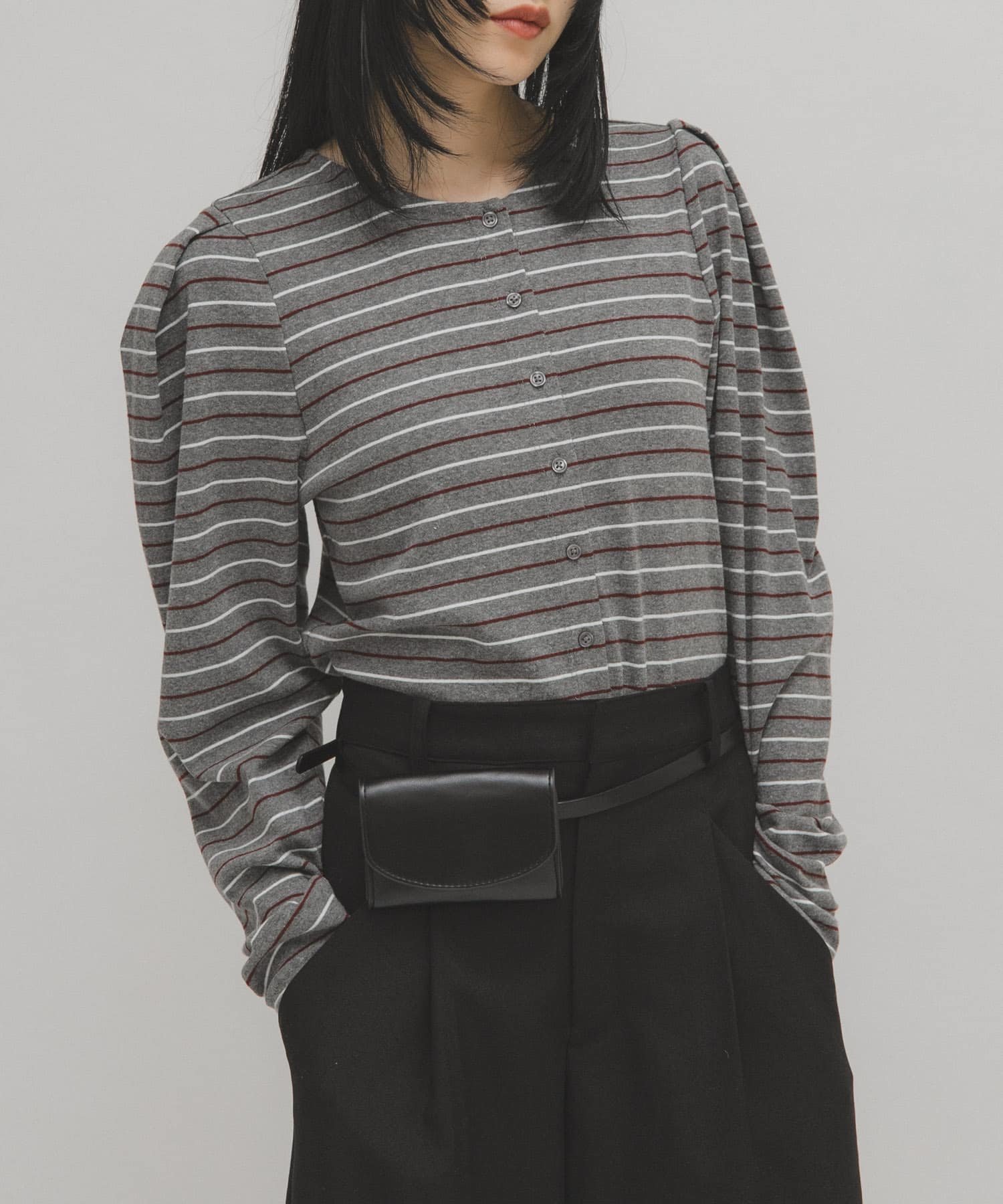 【ケービーエフ/KBF / URBAN RESEARCH】の2WAYタックショルダーカーディガン インテリア・キッズ・メンズ・レディースファッション・服の通販 founy(ファニー)  ファッション Fashion レディースファッション Fashion for Women トップス・カットソー Cut & Sew Tops カーディガン・羽織り Layered Style Cardigans 2025年 2025 2025-2026秋冬・A/W Autumn/Winter 2025–26 AW25–26 冬 Winter / This Winter カーディガン Cardigan, Knitwear コンパクト Compact, Small Size ショルダー Shoulder, Shoulder Strap ボトム Bottoms, Lower Wear ボーダー Border, Stripe A/W・秋冬 Autumn/Winter GRAY|ID: prp329100004749358 ipo3291000000034342183