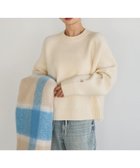 【ベイフロー/BAYFLOW】のコンフォートブークレニットプルオーバー 人気、トレンドファッション・服の通販 founy(ファニー) ファッション Fashion レディースファッション Fashion for Women トップス・カットソー Cut & Sew Tops ニット Knit Tops & Sweaters カジュアルプルオーバー・ニットトップス Pullovers & Knit Tops / Casual Pullovers おすすめ Recommended / Our Picks スリット Slit, Slit Detail センター Center, Center Line バランス Balance, Style Balance ワンポイント One Point, Statement Accent thumbnail オフホワイト11|ID: prp329100004749451 ipo3291000000034425416