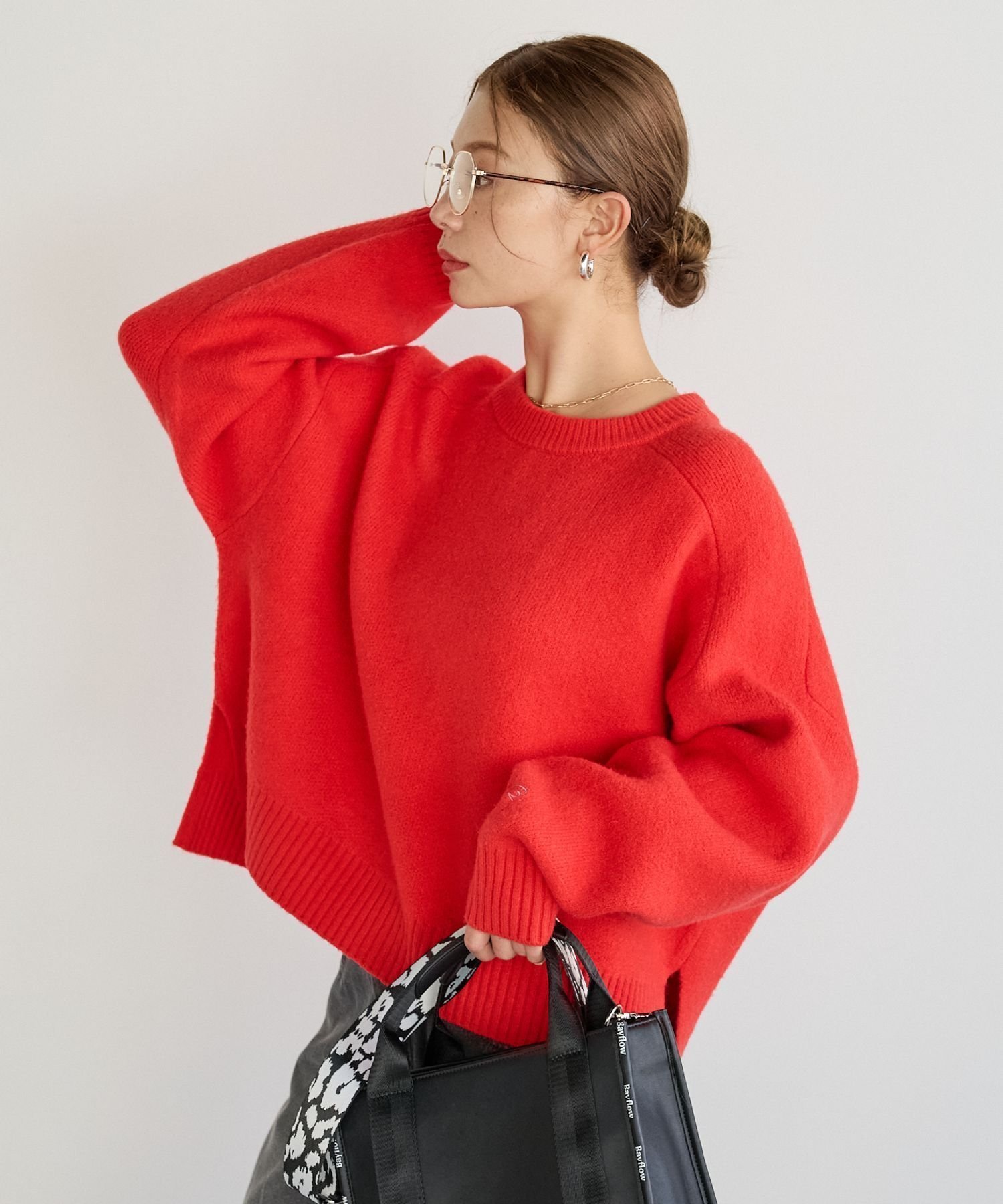 【ベイフロー/BAYFLOW】のコンフォートブークレニットプルオーバー インテリア・キッズ・メンズ・レディースファッション・服の通販 founy(ファニー) 　ファッション　Fashion　レディースファッション　Fashion for Women　トップス・カットソー　Cut & Sew Tops　ニット　Knit Tops & Sweaters　カジュアルプルオーバー・ニットトップス　Pullovers & Knit Tops / Casual Pullovers　おすすめ　Recommended / Our Picks　スリット　Slit, Slit Detail　センター　Center, Center Line　バランス　Balance, Style Balance　ワンポイント　One Point, Statement Accent　レッド30|ID: prp329100004749451 ipo3291000000034425420