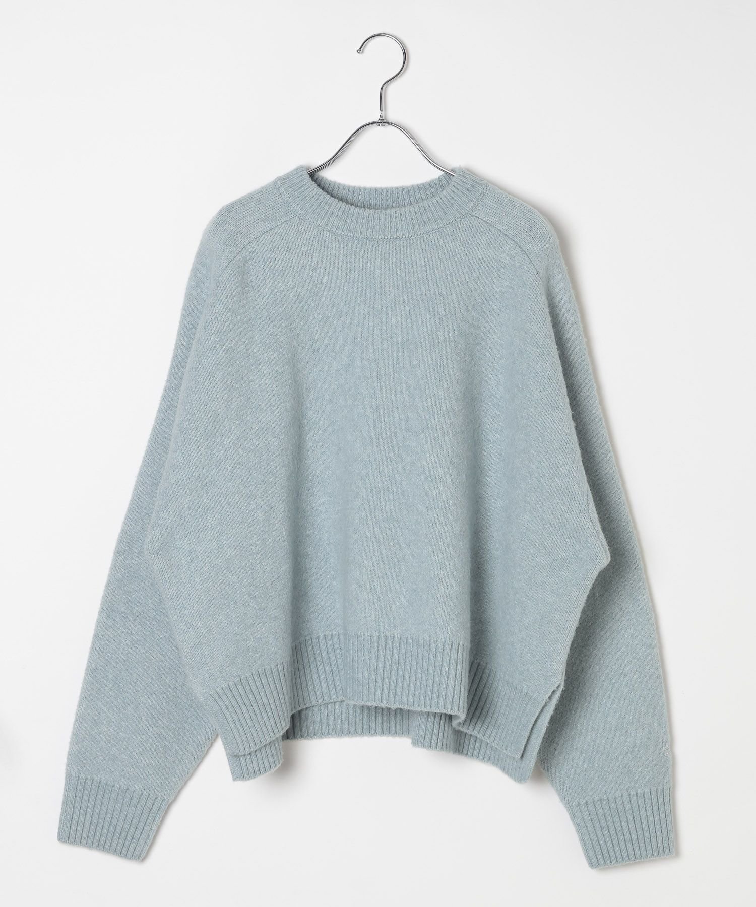 【ベイフロー/BAYFLOW】のコンフォートブークレニットプルオーバー インテリア・キッズ・メンズ・レディースファッション・服の通販 founy(ファニー) 　ファッション　Fashion　レディースファッション　Fashion for Women　トップス・カットソー　Cut & Sew Tops　ニット　Knit Tops & Sweaters　カジュアルプルオーバー・ニットトップス　Pullovers & Knit Tops / Casual Pullovers　おすすめ　Recommended / Our Picks　スリット　Slit, Slit Detail　センター　Center, Center Line　バランス　Balance, Style Balance　ワンポイント　One Point, Statement Accent　【WEB限定】ライトブルー82|ID: prp329100004749451 ipo3291000000034425424