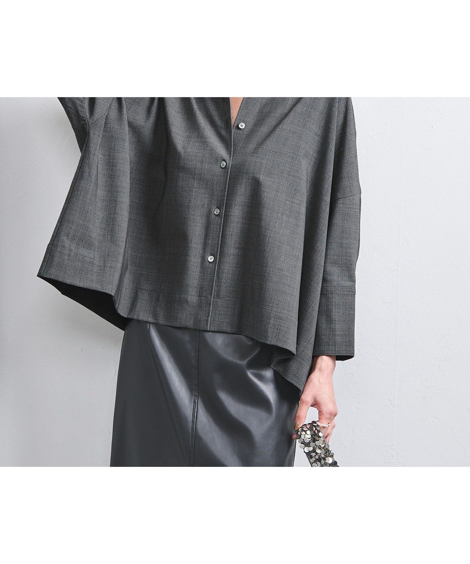 【ユナイテッドアローズ/UNITED ARROWS】のドルマンスリーブ シャツ インテリア・キッズ・メンズ・レディースファッション・服の通販 founy(ファニー)  ファッション Fashion レディースファッション Fashion for Women トップス・カットソー Cut & Sew Tops シャツ・ブラウス・オフィスカジュアル Elegant Blouses & Button-Ups カフス Cuff Design ジャケット Jacket, Outerwear ストライプ Stripe, Striped Pattern リラックス Relax, Relaxed Fit アウトレット Outlet / Clearance MD.GRAY|ID: prp329100004749471 ipo3291000000034342981