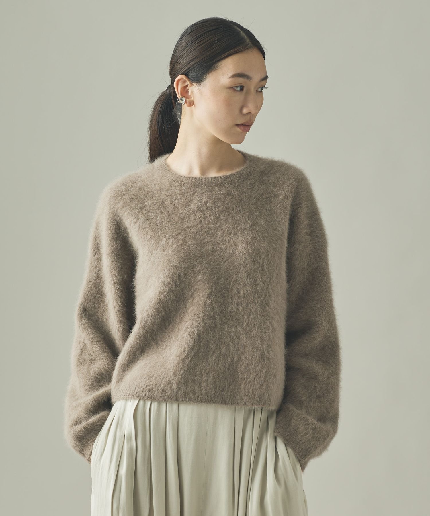 【カレンソロジー/Curensology】のFOXカシミヤニットプルオーバー 人気、トレンドファッション・服の通販 founy(ファニー) 　ファッション　Fashion　レディースファッション　Fashion for Women　トップス・カットソー　Cut & Sew Tops　ニット　Knit Tops & Sweaters　カジュアルプルオーバー・ニットトップス　Pullovers & Knit Tops / Casual Pullovers　エアリー　Airy Texture　エレガント 上品　Elegant　コンパクト　Compact, Small Size　トレンド　Trend, Trending Now　フレア　Flare, Flared　マフラー　Scarf, Muffler　ラグジュアリー　Luxury, Elegant　リラックス　Relax, Relaxed Fit　 other-1|ID: prp329100004749908 ipo3291000000034705077