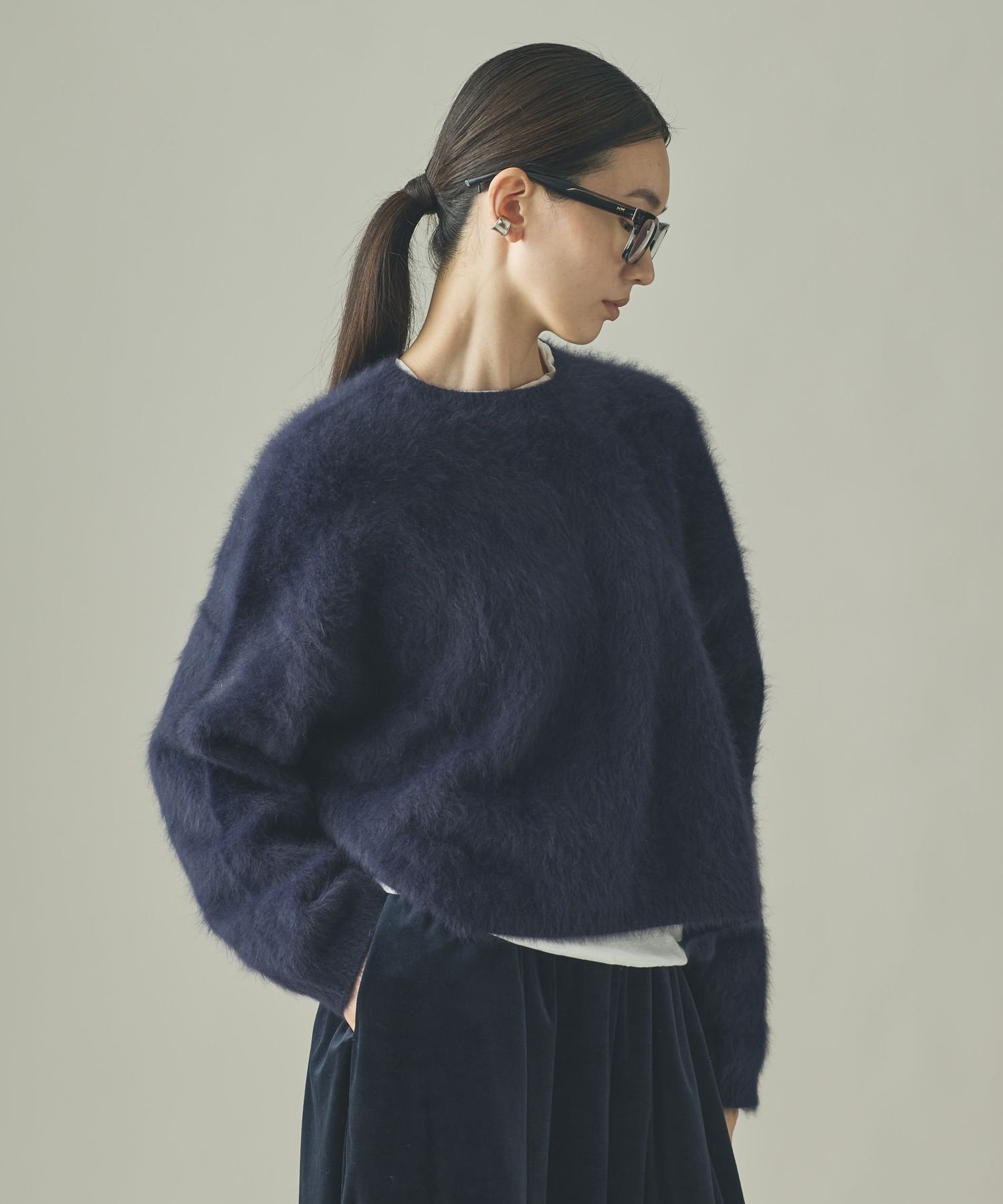 【カレンソロジー/Curensology】のFOXカシミヤニットプルオーバー インテリア・キッズ・メンズ・レディースファッション・服の通販 founy(ファニー) 　ファッション　Fashion　レディースファッション　Fashion for Women　トップス・カットソー　Cut & Sew Tops　ニット　Knit Tops & Sweaters　カジュアルプルオーバー・ニットトップス　Pullovers & Knit Tops / Casual Pullovers　エアリー　Airy Texture　エレガント 上品　Elegant　コンパクト　Compact, Small Size　トレンド　Trend, Trending Now　フレア　Flare, Flared　マフラー　Scarf, Muffler　ラグジュアリー　Luxury, Elegant　リラックス　Relax, Relaxed Fit　ネイビー|ID: prp329100004749908 ipo3291000000034705083