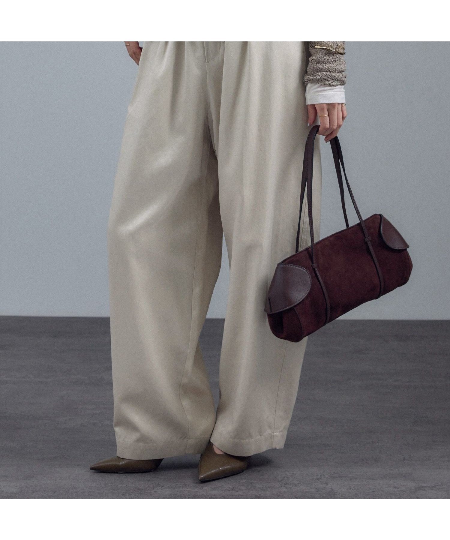 【サロン アダム エ ロペ/SALON adam et rope'】のサテンフェードイージーカーヴィーパンツ インテリア・キッズ・メンズ・レディースファッション・服の通販 founy(ファニー) ファッション Fashion レディースファッション Fashion for Women パンツ Pants & Trousers ウォッシュ Washed Finish クロップド Cropped, Short Length サテン Satin, Glossy Fabric シンプル Simple, Minimal バランス Balance, Style Balance ポケット Pocket, Pocket Detail リラックス Relax, Relaxed Fit 冬 Winter / This Winter おすすめ Recommended / Our Picks エレガント 上品 Elegant キナリ(16)|ID: prp329100004750387 ipo3291000000034568073