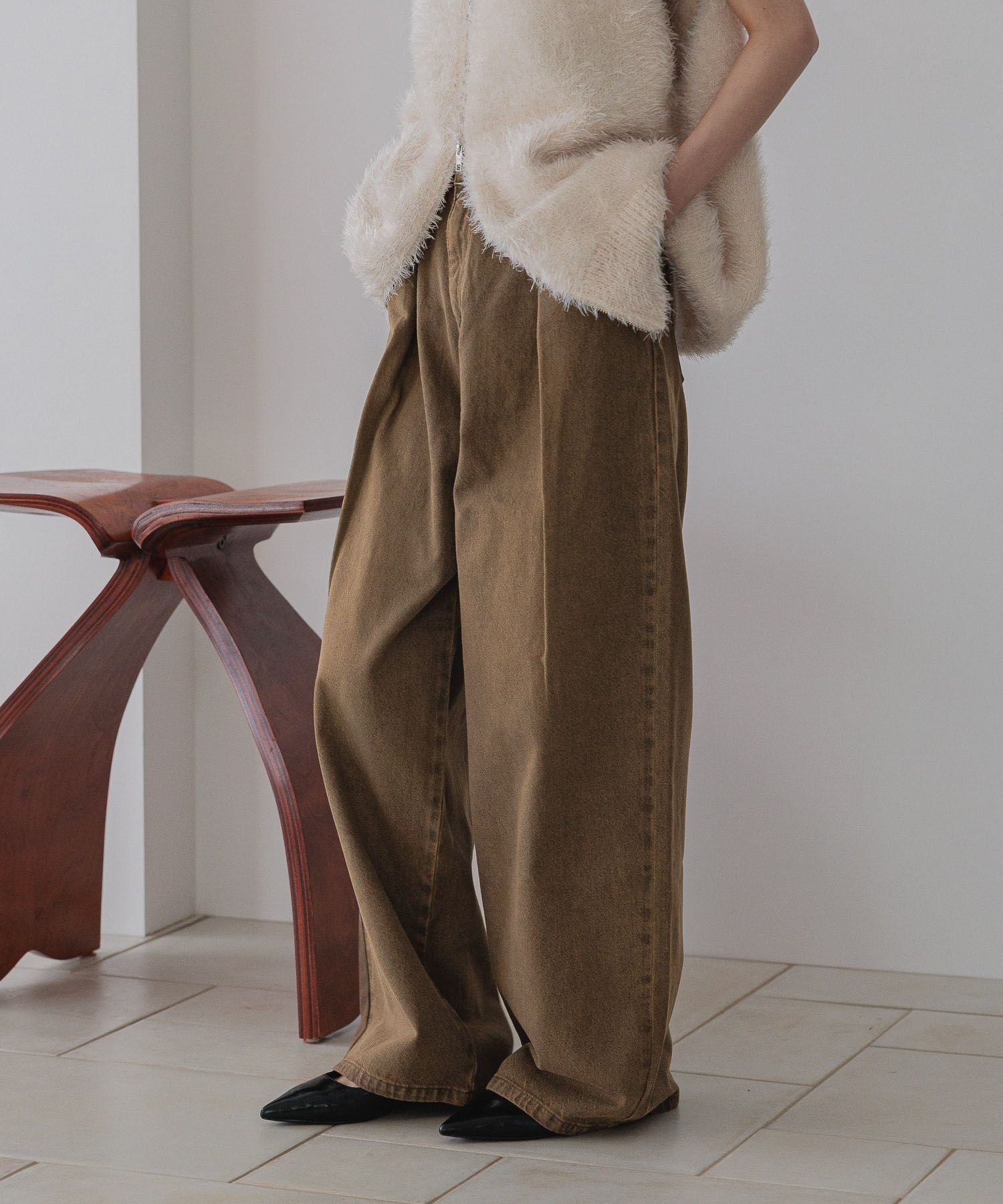 【ローリーズファーム/LOWRYS FARM】のタックワイドデニム インテリア・キッズ・メンズ・レディースファッション・服の通販 founy(ファニー) ファッション Fashion レディースファッション Fashion for Women ショート Short, Short Length デニム Denim, Jeans Material パープル Purple, Violet ヒョウ Leopard, Animal Print フロント Front, Front Design おすすめ Recommended / Our Picks ブラウン58|ID: prp329100004750435 ipo3291000000034478633