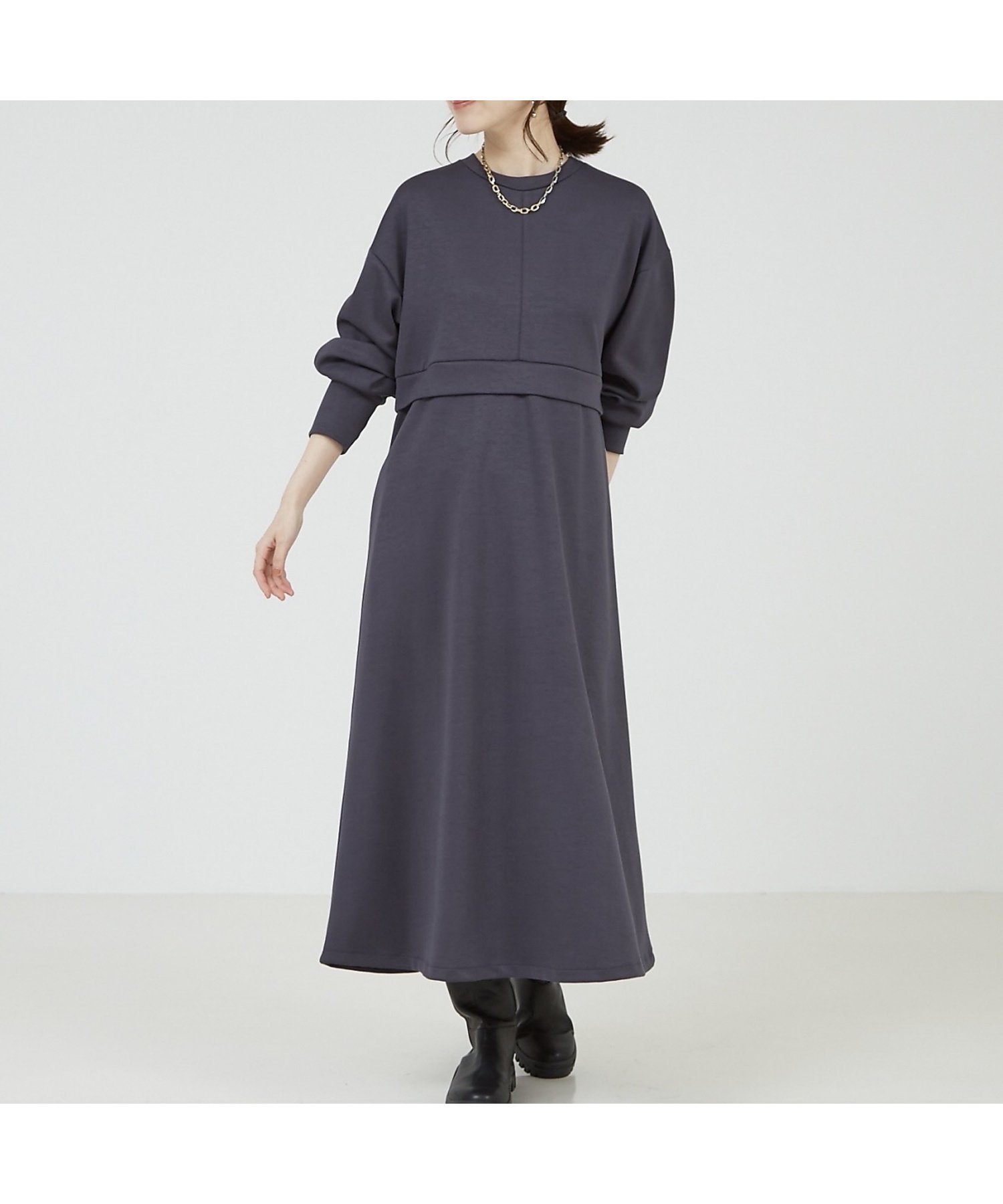 【アバハウスマヴィ/abahouse mavie】の【大人のいちまんワンピ】ライトダンボールフレアーワンピ インテリア・キッズ・メンズ・レディースファッション・服の通販 founy(ファニー) 　ファッション　Fashion　レディースファッション　Fashion for Women　ワンピース　Dresses　カットソー　Cut and Sewn Top　シンプル　Simple, Minimal　ネックレス　Necklace, Pendant Necklace　ブルゾン　Blouson, Bomber Jacket　ベスト　Vest, Waistcoat　エレガント 上品　Elegant　切替　Switching, Contrast Panel　チャコールグレー|ID: prp329100004750503 ipo3291000000034499772