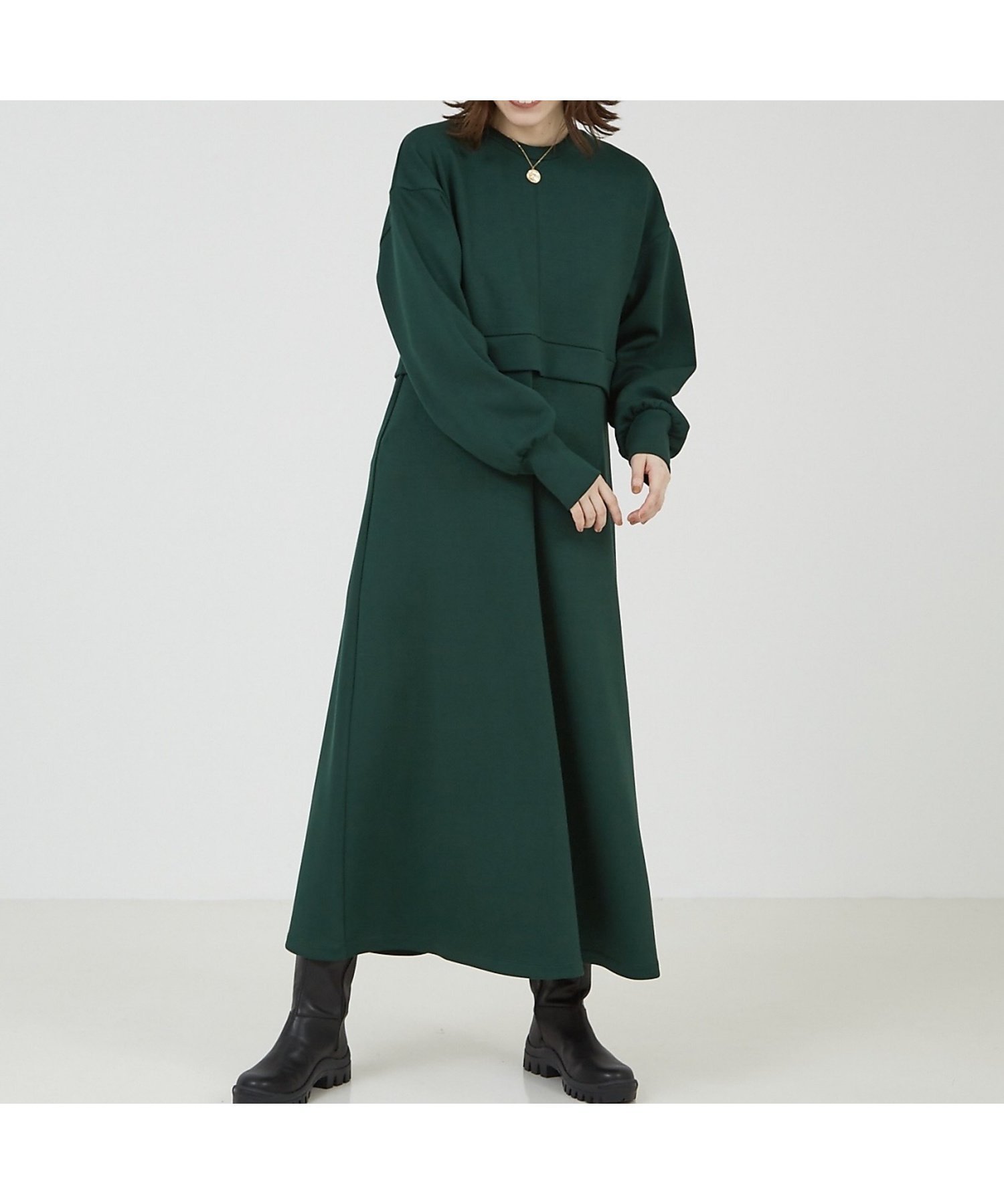 【アバハウスマヴィ/abahouse mavie】の【大人のいちまんワンピ】ライトダンボールフレアーワンピ インテリア・キッズ・メンズ・レディースファッション・服の通販 founy(ファニー) 　ファッション　Fashion　レディースファッション　Fashion for Women　ワンピース　Dresses　カットソー　Cut and Sewn Top　シンプル　Simple, Minimal　ネックレス　Necklace, Pendant Necklace　ブルゾン　Blouson, Bomber Jacket　ベスト　Vest, Waistcoat　エレガント 上品　Elegant　切替　Switching, Contrast Panel　グリーン|ID: prp329100004750503 ipo3291000000034499774