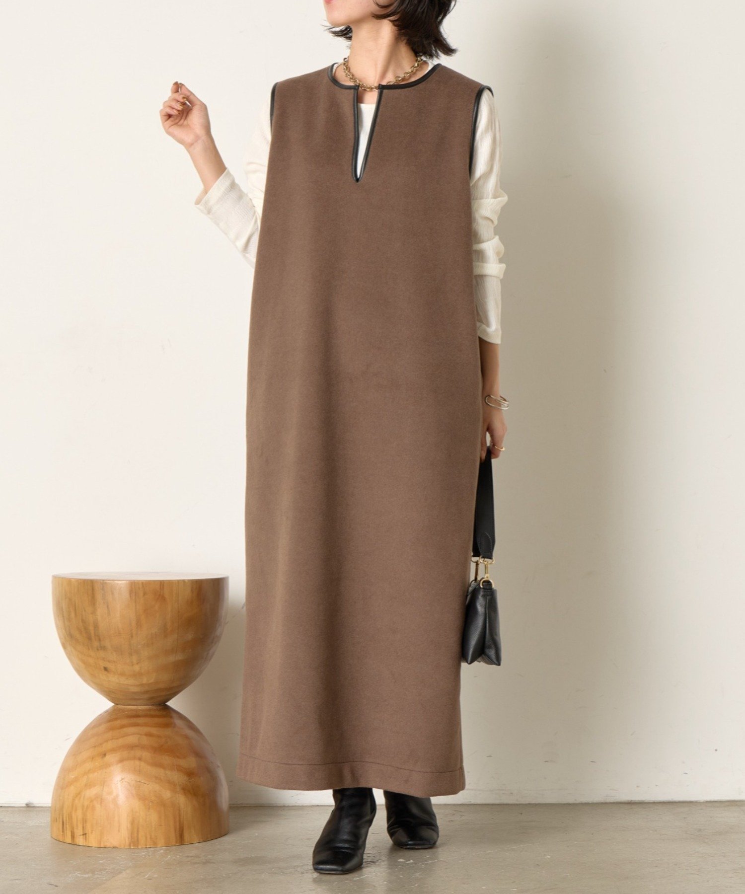 【ジェナ エスパス メルヴェイユ/Jena espace merveilleux】のレザーパイピングジャンスカ インテリア・キッズ・メンズ・レディースファッション・服の通販 founy(ファニー) ファッション Fashion レディースファッション Fashion for Women インナー Innerwear スキッパー Skipper, Open Collar スマート Smart, Elegant ロング Long, Long-Length A/W・秋冬 Autumn/Winter 冬 Winter / This Winter 再入荷 Restock / Back in Stock おすすめ Recommended / Our Picks 2025年 2025 2025-2026秋冬・A/W Autumn/Winter 2025–26 AW25–26 ブラウン|ID: prp329100004750552 ipo3291000000034350089