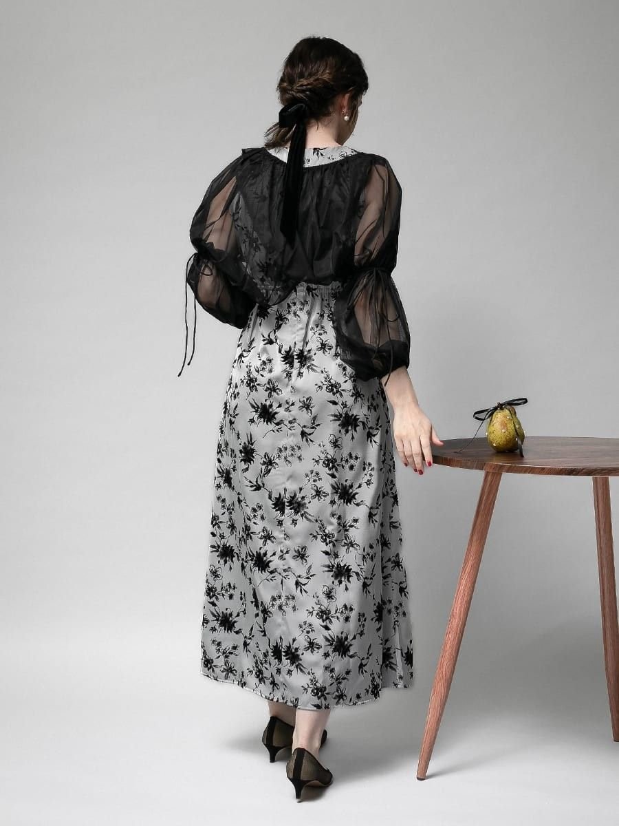 【ラシュッド/LASUD】のラッフルチュールレイヤードフラワードレス インテリア・キッズ・メンズ・レディースファッション・服の通販 founy(ファニー) ファッション Fashion レディースファッション Fashion for Women ワンピース Dresses フォーマル・パーティードレス・結婚式用ドレス Elegant & Casual Dresses おすすめ Recommended / Our Picks クラシカル Classical, Vintage-Inspired チュール Tulip, Tulip Motif ドレス Dress, One-Piece フラワー Flower, Floral グレー|ID: prp329100004750575 ipo3291000000034551132