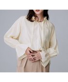 【アンタイトル/UNTITLED】の【キャンディスリーブ/エレガント】フリルギャザーネックブラウス 人気、トレンドファッション・服の通販 founy(ファニー) ファッション Fashion レディースファッション Fashion for Women トップス・カットソー Cut & Sew Tops シャツ・ブラウス・オフィスカジュアル Elegant Blouses & Button-Ups エアリー Airy Texture エレガント 上品 Elegant シンプル Simple, Minimal スマート Smart, Elegant スリーブ Sleeve, Long Sleeve / Short Sleeve デコルテ Décolleté, Neckline ネックレス Necklace, Pendant Necklace リボン Ribbon, Bow リラックス Relax, Relaxed Fit ワイド Wide, Wide Fit おすすめ Recommended / Our Picks thumbnail アイボリー|ID: prp329100004750737 ipo3291000000034351409
