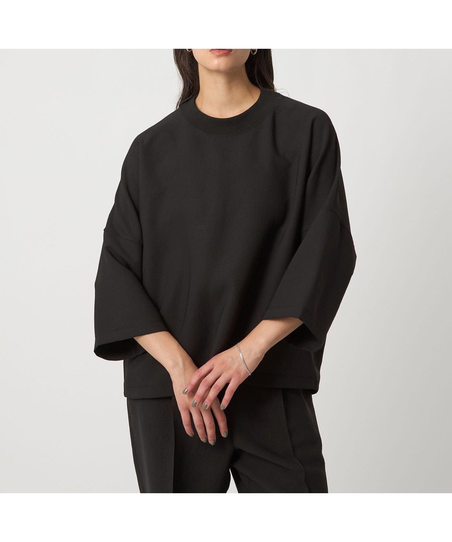 【ユナイテッドアローズ/UNITED ARROWS】のD.O UNITED ARROWS BY DAISUKE OBANA for WOMEN I 3/4SL CREW TEE/Tシャツ 人気、トレンドファッション・服の通販 founy(ファニー) 　ファッション　Fashion　レディースファッション　Fashion for Women　トップス・カットソー　Cut & Sew Tops　シャツ・ブラウス・オフィスカジュアル　Elegant Blouses & Button-Ups　ロングTシャツ・Tシャツ　Longline T-Shirts & Tees　エレガント 上品　Elegant　コレクション　Collection, Seasonal Line　ショルダー　Shoulder, Shoulder Strap　スリーブ　Sleeve, Long Sleeve / Short Sleeve　セットアップ　Set-Up, Coordinated Outfit　ドロップ　Drop Shoulder, Dropped Style　定番　Standard, Basic Item　フラット　Flat, Flat Shoes　リラックス　Relax, Relaxed Fit　ルーズ　Loose, Oversized　おすすめ　Recommended / Our Picks　 other-1|ID: prp329100004750772 ipo3291000000034519468