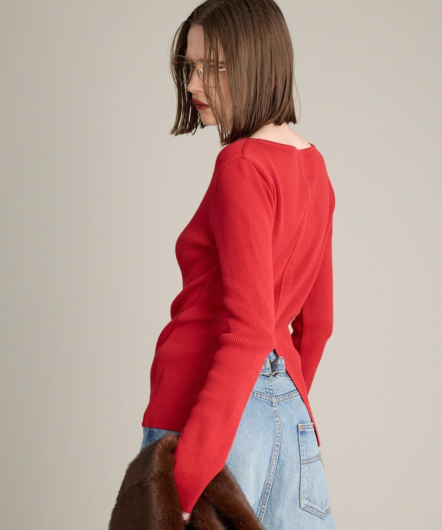 【ブリル/BRILL】のバックスリット リブプルオーバー インテリア・キッズ・メンズ・レディースファッション・服の通販 founy(ファニー) 　ファッション　Fashion　レディースファッション　Fashion for Women　トップス・カットソー　Cut & Sew Tops　カジュアルプルオーバー・ニットトップス　Pullovers & Knit Tops / Casual Pullovers　バッグ　Bags　カットソー　Cut and Sewn Top　コンパクト　Compact, Small Size　シンプル　Simple, Minimal　スリット　Slit, Slit Detail　フロント　Front, Front Design　ボトム　Bottoms, Lower Wear　レッド35|ID: prp329100004750785 ipo3291000000034504527