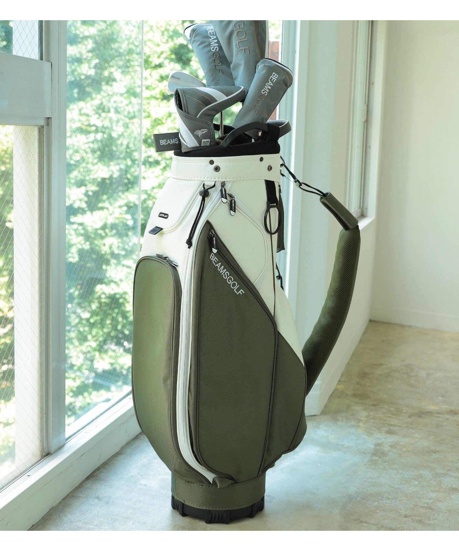 【ビームス ゴルフ/BEAMS GOLF / MEN】のギフト ゴルフ 旅行 バイカラー 重宝アイテム ロングセラー インテリア・キッズ・メンズ・レディースファッション・服の通販 founy(ファニー) 　ファッション　Fashion　メンズファッション　Fashion for Men　アクセサリー　Fashion Accessories　傘　Umbrella, Parasol　ショルダー　Shoulder, Shoulder Strap　スタンド　Stand Collar, Upright Stand　スポーティ　Sporty, Casual Athletic　スリム　Slim, Slim Fit　セパレート　Separate, Two-Piece　人気　Popular, Best Seller　フォーム　Form　プレート　Plate, Dish　ポケット　Pocket, Pocket Detail　マグネット　Magnet, Magnetic Closure　旅行　Travel　エレガント 上品　Elegant　ゴルフ　Golf　ギフト プレゼント　Gift / Present　OLIVE|ID: prp329100004750807 ipo3291000000034581614