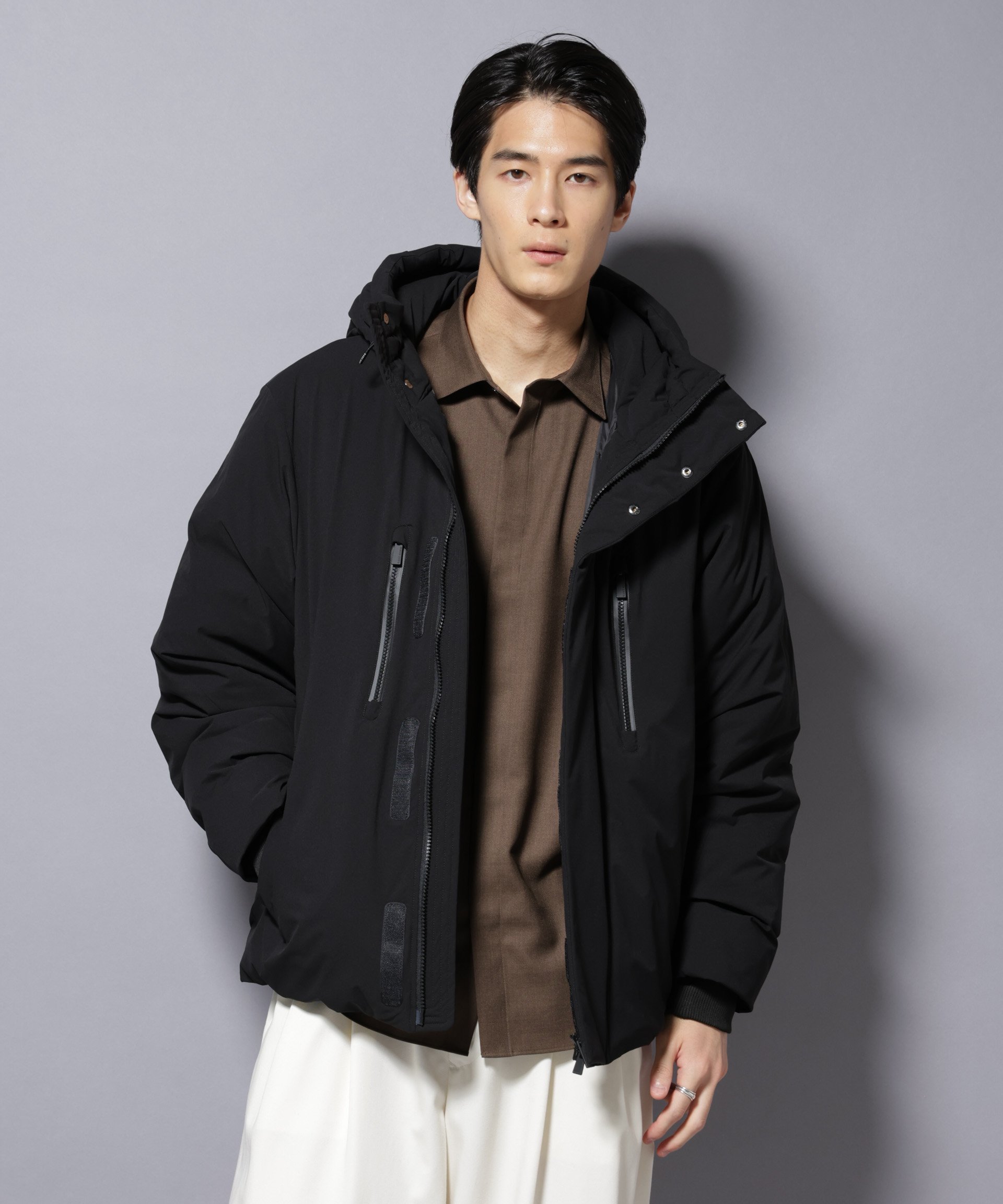 【ナノ ユニバース/nano universe / MEN】の「西川ダウン」SOLOTEXショートダウン インテリア・キッズ・メンズ・レディースファッション・服の通販 founy(ファニー) 　ファッション　Fashion　メンズファッション　Fashion for Men　クッション　Cushion, Throw Pillow　軽量　Lightweight, Ultra Light　ショート　Short, Short Length　ジップ　Zip, Zipper　スタンダード　Standard, Basic　ストレッチ　Stretch, Stretchy Fabric　スポーティ　Sporty, Casual Athletic　ダウン　Down, Puffer　なめらか　Smooth, Silky Texture　人気　Popular, Best Seller　フロント　Front, Front Design　ポケット　Pocket, Pocket Detail　防寒　Cold Protection, Winter-Ready　メンズ　Men's, Menswear　モダン　Modern, Contemporary　2025年　2025　2025-2026秋冬・A/W　Autumn/Winter 2025–26 AW25–26　ブラック|ID: prp329100004750883 ipo3291000000034855718