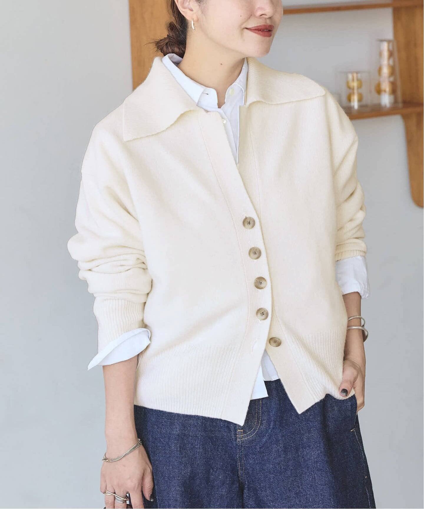 【ジャーナルスタンダード/JOURNAL STANDARD】の《追加2》MUSICオープンカラーカーディガン インテリア・キッズ・メンズ・レディースファッション・服の通販 founy(ファニー) 　ファッション　Fashion　レディースファッション　Fashion for Women　トップス・カットソー　Cut & Sew Tops　カーディガン・羽織り　Layered Style Cardigans　カーディガン　Cardigan, Knitwear　コンパクト　Compact, Small Size　シェイプ　Shape, Slim Fit　ジャケット　Jacket, Outerwear　スキッパー　Skipper, Open Collar　バランス　Balance, Style Balance　ホワイト|ID: prp329100004750930 ipo3291000000034635841