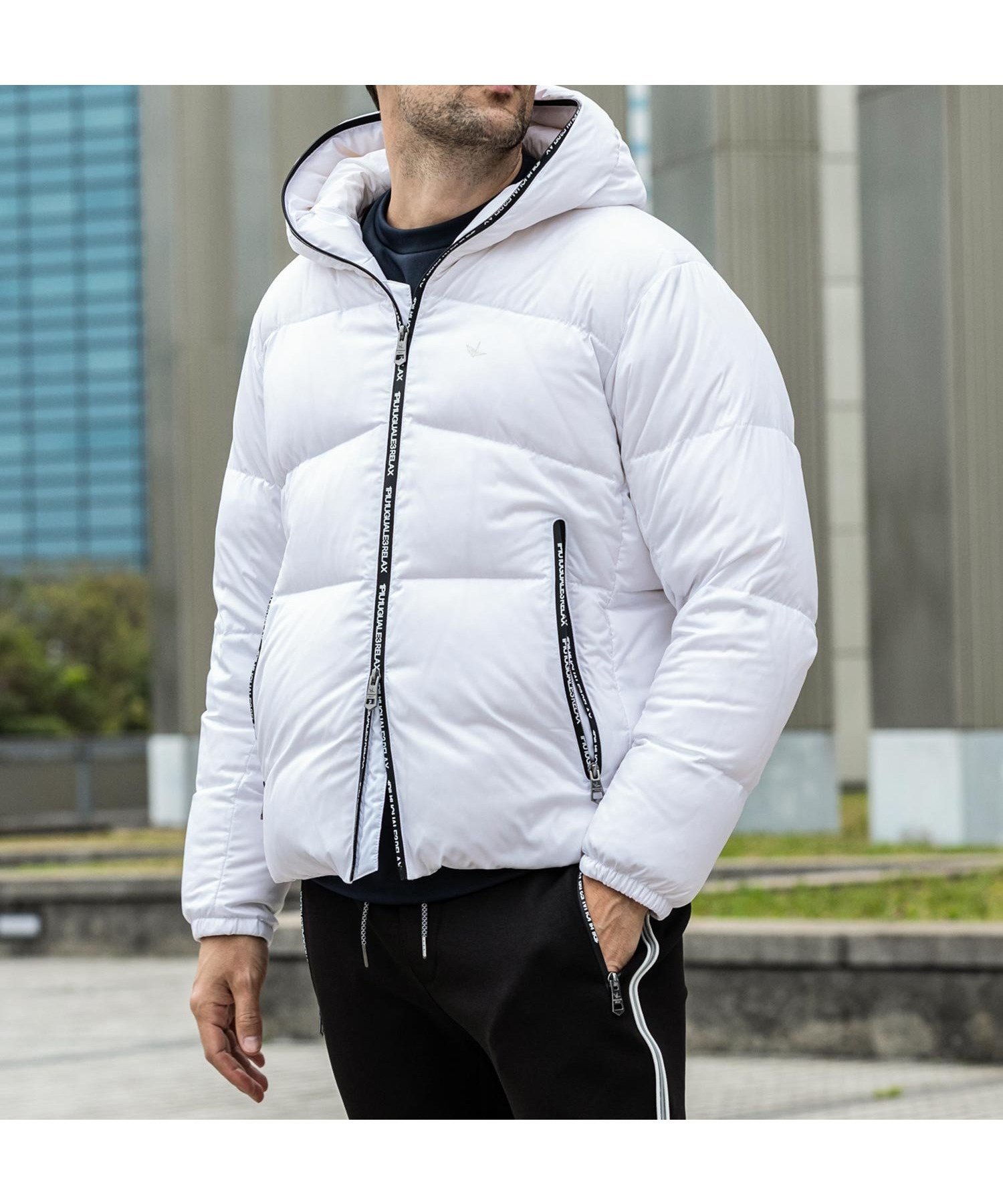 【シフォン/SHIFFON / MEN】の1PIU1UGUALE3 RELAX ダウンジャケット【LEON 12月号掲載】 インテリア・キッズ・メンズ・レディースファッション・服の通販 founy(ファニー)  ファッション Fashion メンズファッション Fashion for Men 12月号 December Issue ジャケット Jacket, Outerwear スポーティ Sporty, Casual Athletic 雑誌 Magazine, Fashion Magazine ダウン Down, Puffer モノトーン Monotone, Black and White リラックス Relax, Relaxed Fit white|ID: prp329100004751005 ipo3291000000034353238