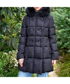 【ドレステリア/DRESSTERIOR】の【CLASSY.12月号掲載】ブルーFOXファーナポレオンホワイトグースダウン 人気、トレンドファッション・服の通販 founy(ファニー) 雑誌掲載アイテム Magazine Picks & Fashion Features ファッション雑誌 Fashion Magazines クラッシィ CLASSY. ファッション Fashion レディースファッション Fashion for Women エレガント 上品 Elegant 12月号 December Issue シェイプ Shape, Slim Fit スマート Smart, Elegant 雑誌 Magazine, Fashion Magazine ダウン Down, Puffer ダブル Double, Double-Breasted ドレス Dress, One-Piece ドレープ Drape, Draping Fabric 定番 Standard, Basic Item 人気 Popular, Best Seller フィット Fit, Slim Fit フレア Flare, Flared ポケット Pocket, Pocket Detail 冬 Winter / This Winter |ID:prp329100004751103