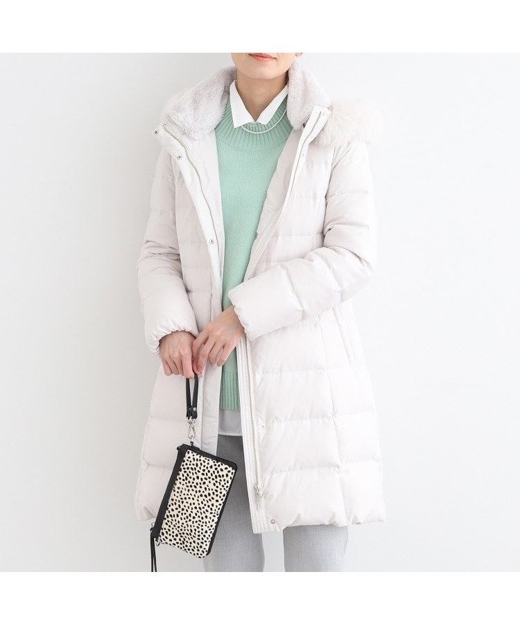 【インディヴィ/INDIVI】の【名品/撥水/抗菌防臭】ロング リサイクルダウンコート インテリア・キッズ・メンズ・レディースファッション・服の通販 founy(ファニー) ファッション Fashion レディースファッション Fashion for Women アウター Coat / Outerwear Collection コート・ロングコート・ピーコート Long Coats, Peacoats & More ダウンジャケット・軽量ダウン Warm & Lightweight Down Jackets ウォーム Warm Fabric 抗菌 Antibacterial, Bacteria-Resistant スマート Smart, Elegant セットアップ Set-Up, Coordinated Outfit ダウン Down, Puffer 定番 Standard, Basic Item 人気 Popular, Best Seller ロング Long, Long-Length ワイド Wide, Wide Fit おすすめ Recommended / Our Picks ビジネス 仕事 通勤 Business / Work / Commuting ライトグレー|ID: prp329100004751494 ipo3291000000034475773