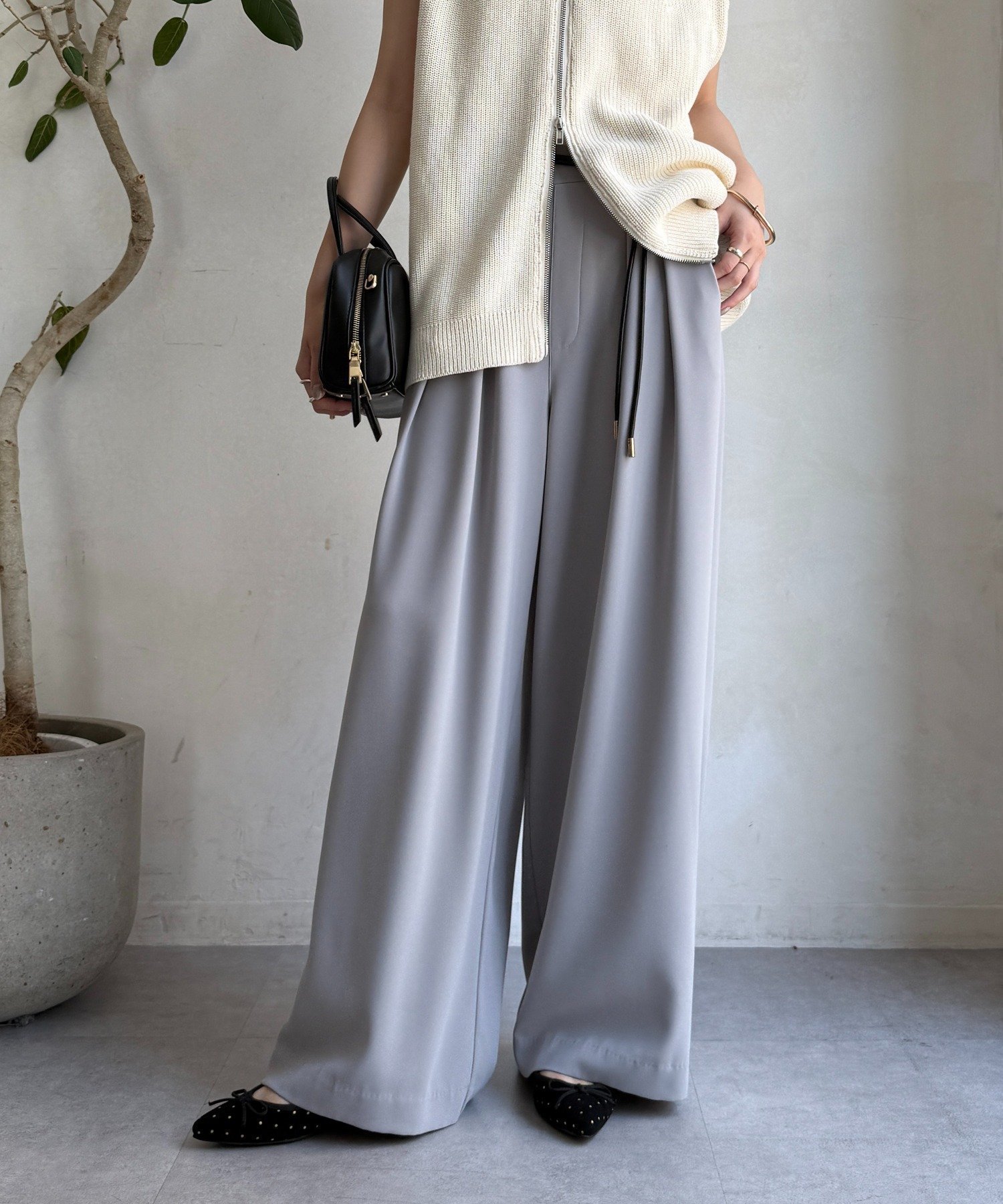 【ドゥドゥ/DouDou】の【累計販売数2万枚突破/20色4サイズ展開!】タックワイドパンツ インテリア・キッズ・メンズ・レディースファッション・服の通販 founy(ファニー) ファッション Fashion レディースファッション Fashion for Women パンツ Pants & Trousers スマート Smart, Elegant 雑誌 Magazine, Fashion Magazine フロント Front, Front Design A/W・秋冬 Autumn/Winter 冬 Winter / This Winter 再入荷 Restock / Back in Stock 2025年 2025 2025-2026秋冬・A/W Autumn/Winter 2025–26 AW25–26 グレージュ|ID: prp329100004751538 ipo3291000000034426515