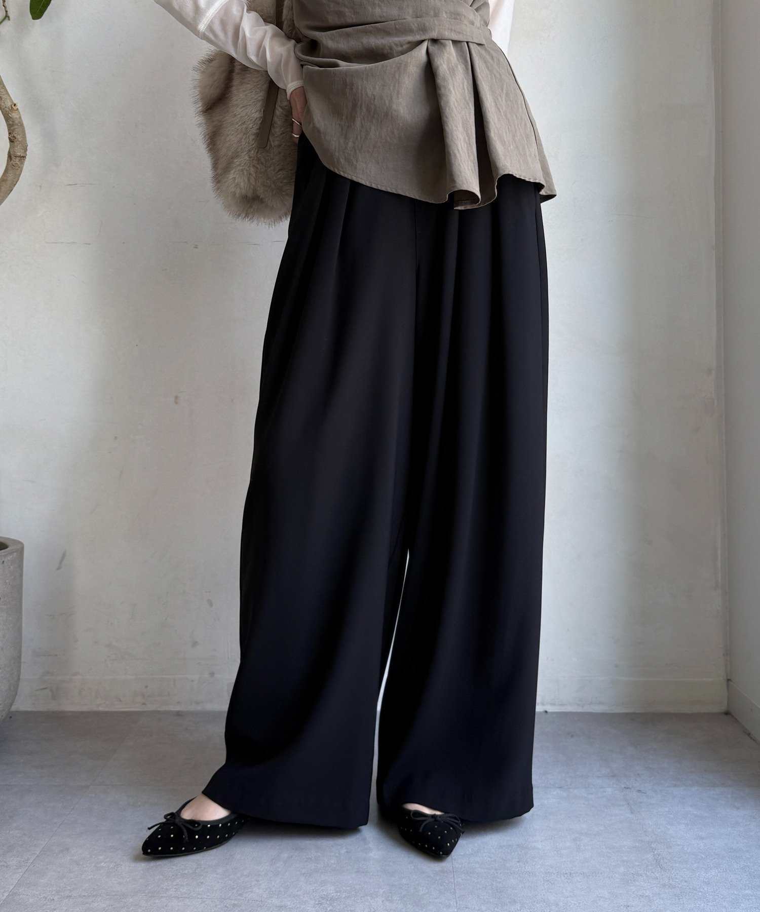 【ドゥドゥ/DouDou】の【累計販売数2万枚突破/20色4サイズ展開!】タックワイドパンツ インテリア・キッズ・メンズ・レディースファッション・服の通販 founy(ファニー) ファッション Fashion レディースファッション Fashion for Women パンツ Pants & Trousers スマート Smart, Elegant 雑誌 Magazine, Fashion Magazine フロント Front, Front Design A/W・秋冬 Autumn/Winter 冬 Winter / This Winter 再入荷 Restock / Back in Stock 2025年 2025 2025-2026秋冬・A/W Autumn/Winter 2025–26 AW25–26 ブラック|ID: prp329100004751538 ipo3291000000034426542