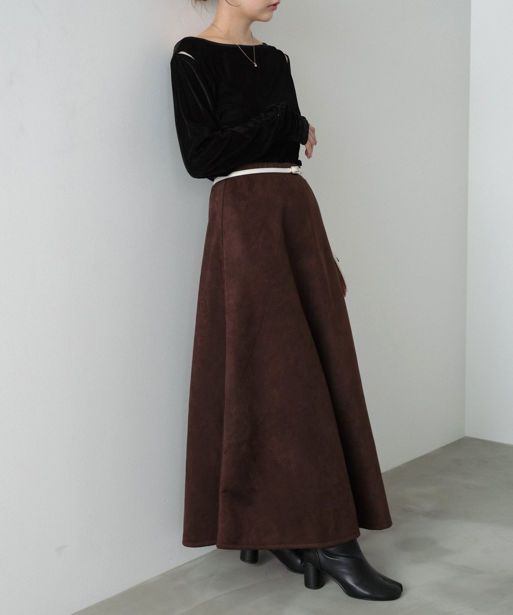 【バブ ブージュルード/Bab Bou Jeloud】の【選べる2タイプ / 低身長~高身長向けサイズあり】スウェードロングスカート インテリア・キッズ・メンズ・レディースファッション・服の通販 founy(ファニー) 　ファッション　Fashion　レディースファッション　Fashion for Women　スカート　Skirts　ロングスカート　Long Skirts / Maxi & Midi Skirts　カットソー　Cut and Sewn Top　カーディガン　Cardigan, Knitwear　ガーリー　Girly, Feminine Style　ショート　Short, Short Length　シンプル　Simple, Minimal　スマート　Smart, Elegant　タイトスカート　Pencil Skirt, Tight Skirt　チェック　Check, Plaid, Tartan　ビスチェ　Bustier, Corset Top　フレア　Flare, Flared　ベスト　Vest, Waistcoat　ベロア　Velour, Soft Velvet　再入荷　Restock / Back in Stock　おすすめ　Recommended / Our Picks　BROWN-A|ID: prp329100004751604 ipo3291000000034652059