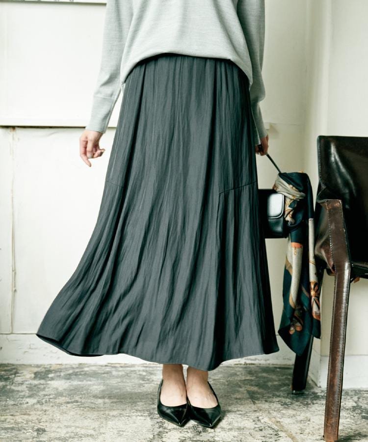 【アンタイトル/UNTITLED】の【秋冬兼用/1枚で着映え】ソフト裾フレアスカート インテリア・キッズ・メンズ・レディースファッション・服の通販 founy(ファニー) ファッション Fashion レディースファッション Fashion for Women スカート Skirts Aライン・フレアスカート A-Line & Flared Skirts エレガント 上品 Elegant 秋 Autumn スマート Smart, Elegant フィット Fit, Slim Fit フレア Flare, Flared プレーン Plain, Simple ポケット Pocket, Pocket Detail ロング Long, Long-Length 冬 Winter / This Winter A/W・秋冬 Autumn/Winter おすすめ Recommended / Our Picks チャコールグレー|ID: prp329100004751614 ipo3291000000034444621