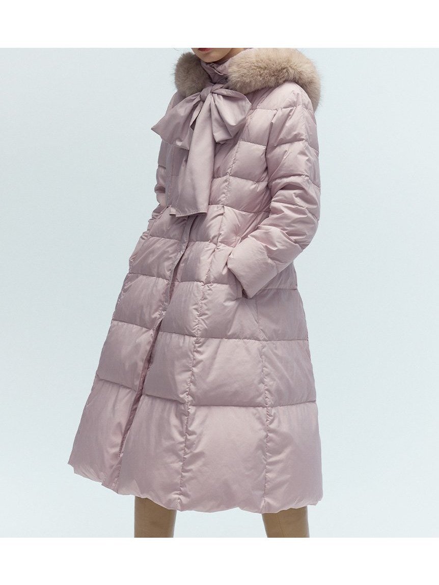 【セルフォード/CELFORD】の【限定カラーあり】フードリボンロングダウンコート インテリア・キッズ・メンズ・レディースファッション・服の通販 founy(ファニー) 　ファッション　Fashion　レディースファッション　Fashion for Women　アウター　Coat / Outerwear Collection　コート・ロングコート・ピーコート　Long Coats, Peacoats & More　ダウンジャケット・軽量ダウン　Warm & Lightweight Down Jackets　エレガント 上品　Elegant　シェイプ　Shape, Slim Fit　スタンド　Stand Collar, Upright Stand　スマート　Smart, Elegant　タフタ　Taffeta, Structured Fabric　ダウン　Down, Puffer　フィット　Fit, Slim Fit　フェザー　Feather, Feather Detail　フレア　Flare, Flared　リボン　Ribbon, Bow　ロング　Long, Long-Length　軽量　Lightweight, Ultra Light　LPNK[061]|ID: prp329100004751659 ipo3291000000034524608