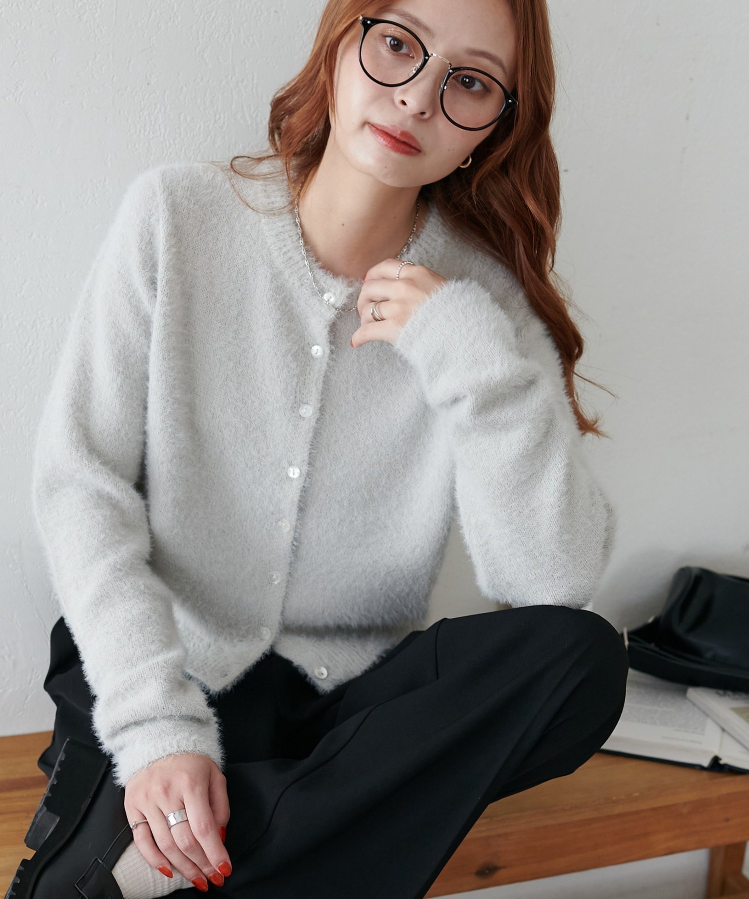 【ディスコート/Discoat】のフェザーヤーンクルーカーディガン《WEB限定カラーあり》 インテリア・キッズ・メンズ・レディースファッション・服の通販 founy(ファニー) 　ファッション　Fashion　レディースファッション　Fashion for Women　トップス・カットソー　Cut & Sew Tops　カーディガン・羽織り　Layered Style Cardigans　おすすめ　Recommended / Our Picks　コンパクト　Compact, Small Size　ショート　Short, Short Length　スラックス　Slacks, Dress Pants　デニム　Denim, Jeans Material　バランス　Balance, Style Balance　バルーン　Balloon, Balloon Silhouette　切替　Switching, Contrast Panel　グレー|ID: prp329100004751867 ipo3291000000034832440