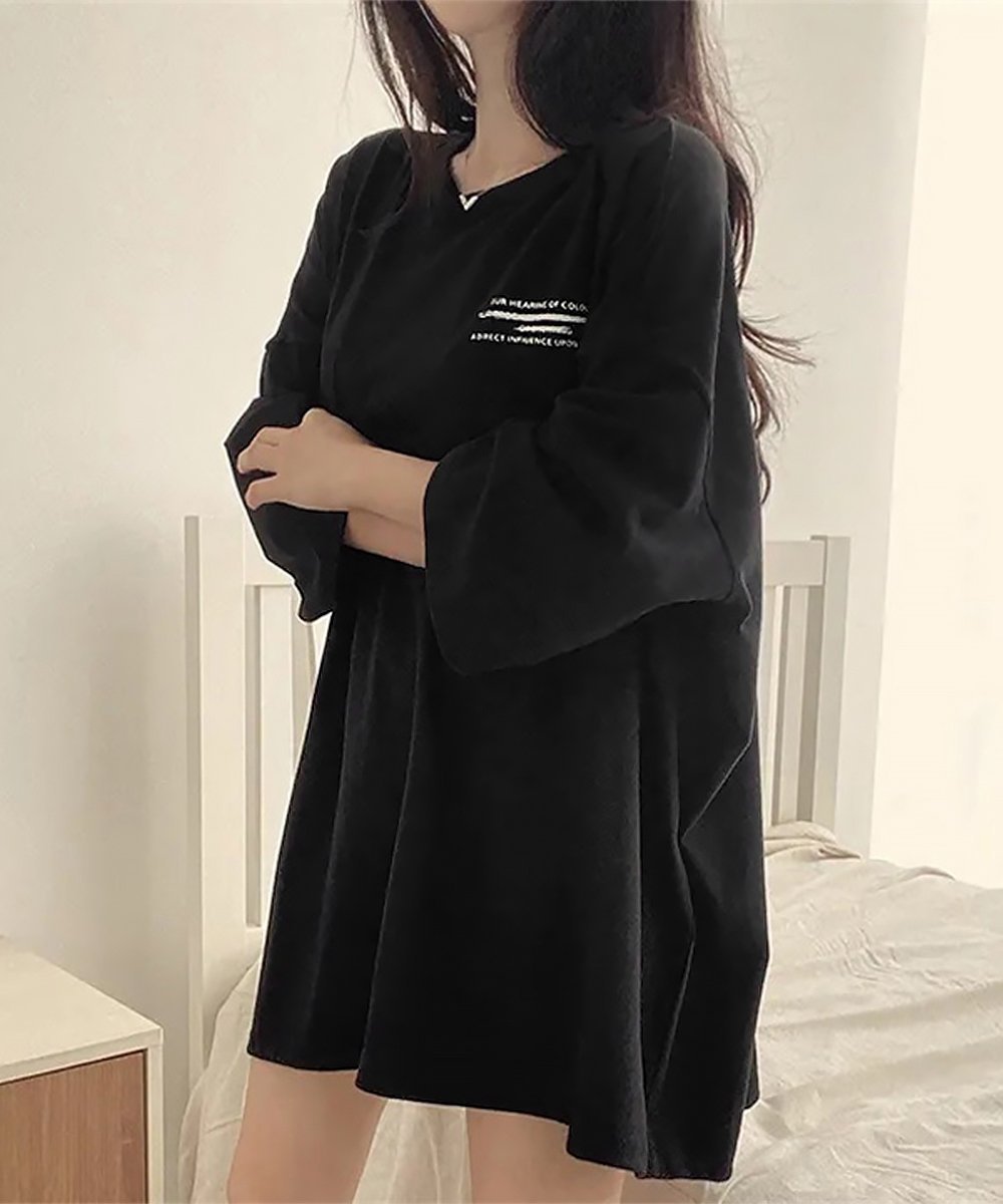 【ミニミニストア/miniministore】のビッグシルエットロゴtシャツ レディース インテリア・キッズ・メンズ・レディースファッション・服の通販 founy(ファニー) 　ファッション　Fashion　レディースファッション　Fashion for Women　トップス・カットソー　Cut & Sew Tops　シャツ・ブラウス・オフィスカジュアル　Elegant Blouses & Button-Ups　ロングTシャツ・Tシャツ　Longline T-Shirts & Tees　おすすめ　Recommended / Our Picks　デニム　Denim, Jeans Material　プリント　Print, Printed Pattern　リラックス　Relax, Relaxed Fit　レギンス　Leggings, Stretch Pants　半袖　Short Sleeve, Half Sleeve　夏　Summer　ブラック|ID: prp329100004752164 ipo3291000000034368479