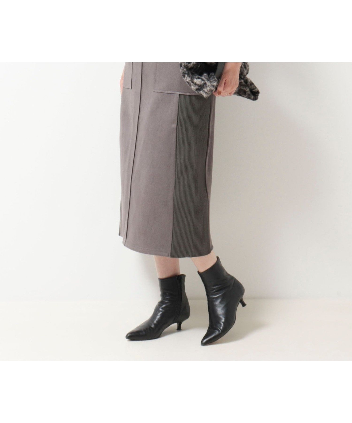 【ノーリーズ/NOLLEY'S】の《セットアップ対応》スエード×リブワークスカート 人気、トレンドファッション・服の通販 founy(ファニー) 　ファッション　Fashion　レディースファッション　Fashion for Women　セットアップ　Matching Sets　スカート・ミニ/ミディ/マキシ　Skirts / Mini, Midi & Maxi Skirts　切替　Switching, Contrast Panel　セットアップ　Set-Up, Coordinated Outfit　タイトスカート　Pencil Skirt, Tight Skirt　チェック　Check, Plaid, Tartan　フロント　Front, Front Design　ポケット　Pocket, Pocket Detail　おすすめ　Recommended / Our Picks　エレガント 上品　Elegant　2025年　2025　2025-2026秋冬・A/W　Autumn/Winter 2025–26 AW25–26　 other-1|ID: prp329100004752291 ipo3291000000034498526