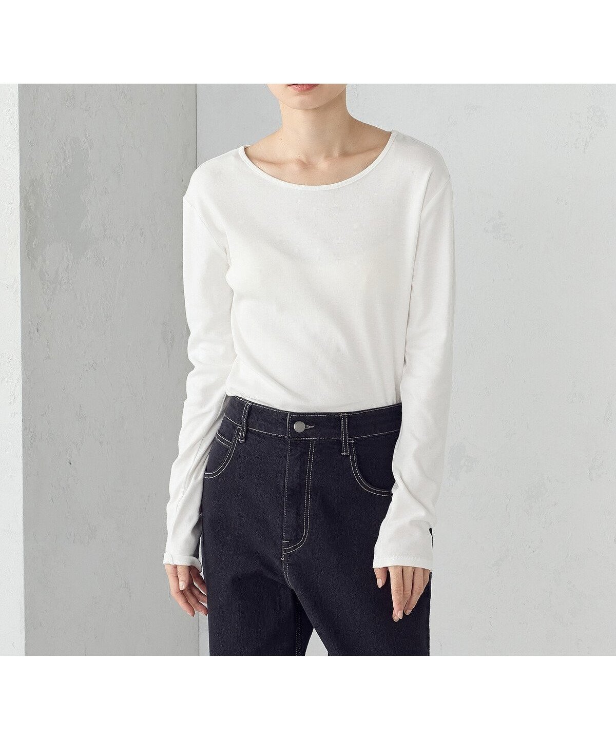 【コムサイズム/COMME CA ISM】の吸湿発熱 クルーネックTシャツ インテリア・キッズ・メンズ・レディースファッション・服の通販 founy(ファニー) 　ファッション　Fashion　レディースファッション　Fashion for Women　トップス・カットソー　Cut & Sew Tops　シャツ・ブラウス・オフィスカジュアル　Elegant Blouses & Button-Ups　ロングTシャツ・Tシャツ　Longline T-Shirts & Tees　インナー　Innerwear　コンパクト　Compact, Small Size　シンプル　Simple, Minimal　バランス　Balance, Style Balance　ヨーク　Yoke, Yoke Design　切替　Switching, Contrast Panel　ホワイト|ID: prp329100004752347 ipo3291000000034407707