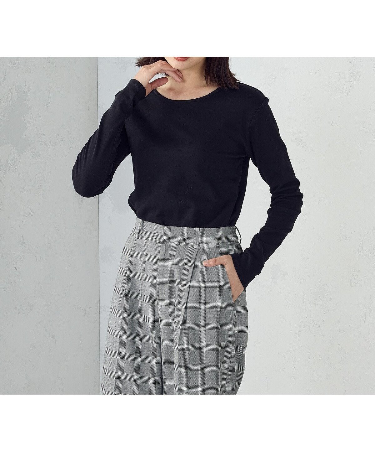 【コムサイズム/COMME CA ISM】の吸湿発熱 クルーネックTシャツ インテリア・キッズ・メンズ・レディースファッション・服の通販 founy(ファニー) 　ファッション　Fashion　レディースファッション　Fashion for Women　トップス・カットソー　Cut & Sew Tops　シャツ・ブラウス・オフィスカジュアル　Elegant Blouses & Button-Ups　ロングTシャツ・Tシャツ　Longline T-Shirts & Tees　インナー　Innerwear　コンパクト　Compact, Small Size　シンプル　Simple, Minimal　バランス　Balance, Style Balance　ヨーク　Yoke, Yoke Design　切替　Switching, Contrast Panel　ブラック|ID: prp329100004752347 ipo3291000000034407709