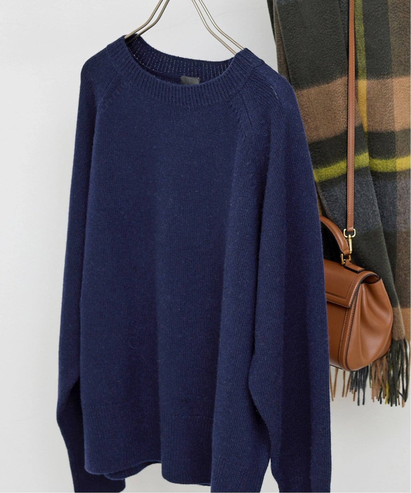 【スピック&スパン/Spick & Span】の《WEB限定カラー有り/ 》ウールカシミヤ ラグランクルーネックニット インテリア・キッズ・メンズ・レディースファッション・服の通販 founy(ファニー)  ファッション Fashion レディースファッション Fashion for Women トップス・カットソー Cut & Sew Tops ニット Knit Tops & Sweaters シンプル Simple, Minimal スリーブ Sleeve, Long Sleeve / Short Sleeve エレガント 上品 Elegant 冬 Winter / This Winter 定番 Standard, Basic Item ネイビー|ID: prp329100004752432 ipo3291000000034371699