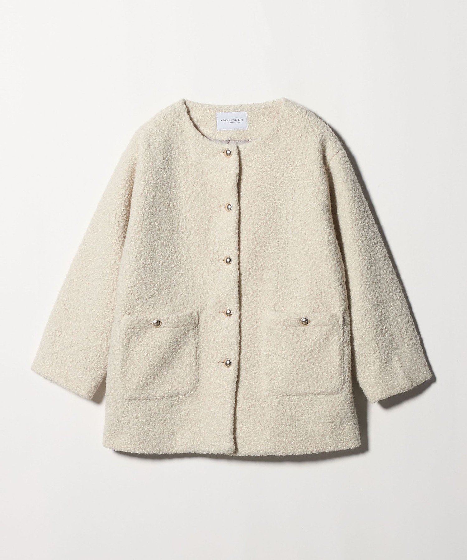 【ユナイテッドアローズ/UNITED ARROWS】のボア ノーカラー ミドルカーディガン A DAY IN THE LIFE インテリア・キッズ・メンズ・レディースファッション・服の通販 founy(ファニー)  ファッション Fashion レディースファッション Fashion for Women トップス・カットソー Cut & Sew Tops カーディガン・羽織り Layered Style Cardigans カーディガン Cardigan, Knitwear タートル Turtleneck, Turtle Collar トレンド Trend, Trending Now バランス Balance, Style Balance プリーツ Pleats, Pleated ミドル Middle Length, Mid Height メタル Metal, Metal Parts 冬 Winter / This Winter アウトレット Outlet / Clearance ビジネス 仕事 通勤 Business / Work / Commuting OFF WHITE|ID: prp329100004752473 ipo3291000000034372062